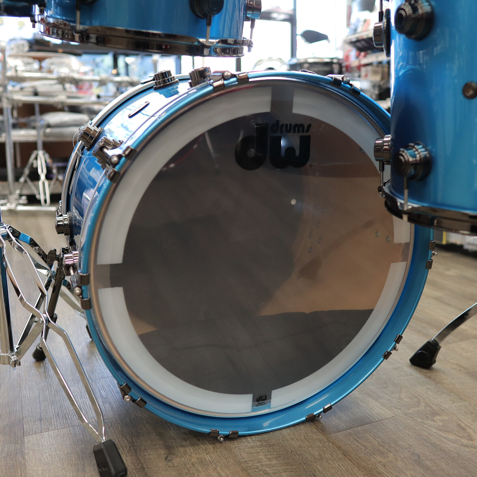 DW DW Collector's Series "SSC" Maple 5-PC Shell Pack 22/10/12/14/16 (Solid Blue Metallic Lacquer w/ Black Nickel Hardware)
