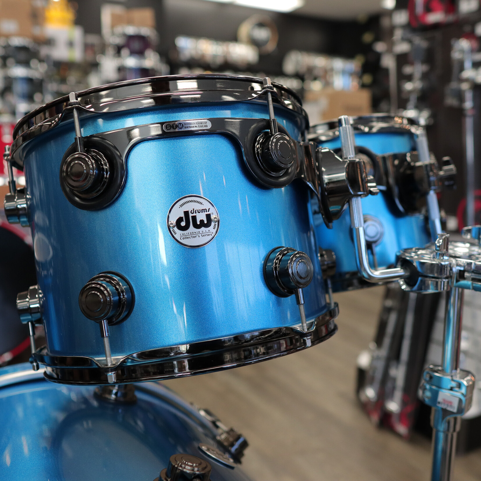 DW DW Collector's Series "SSC" Maple 5-PC Shell Pack 22/10/12/14/16 (Solid Blue Metallic Lacquer w/ Black Nickel Hardware)
