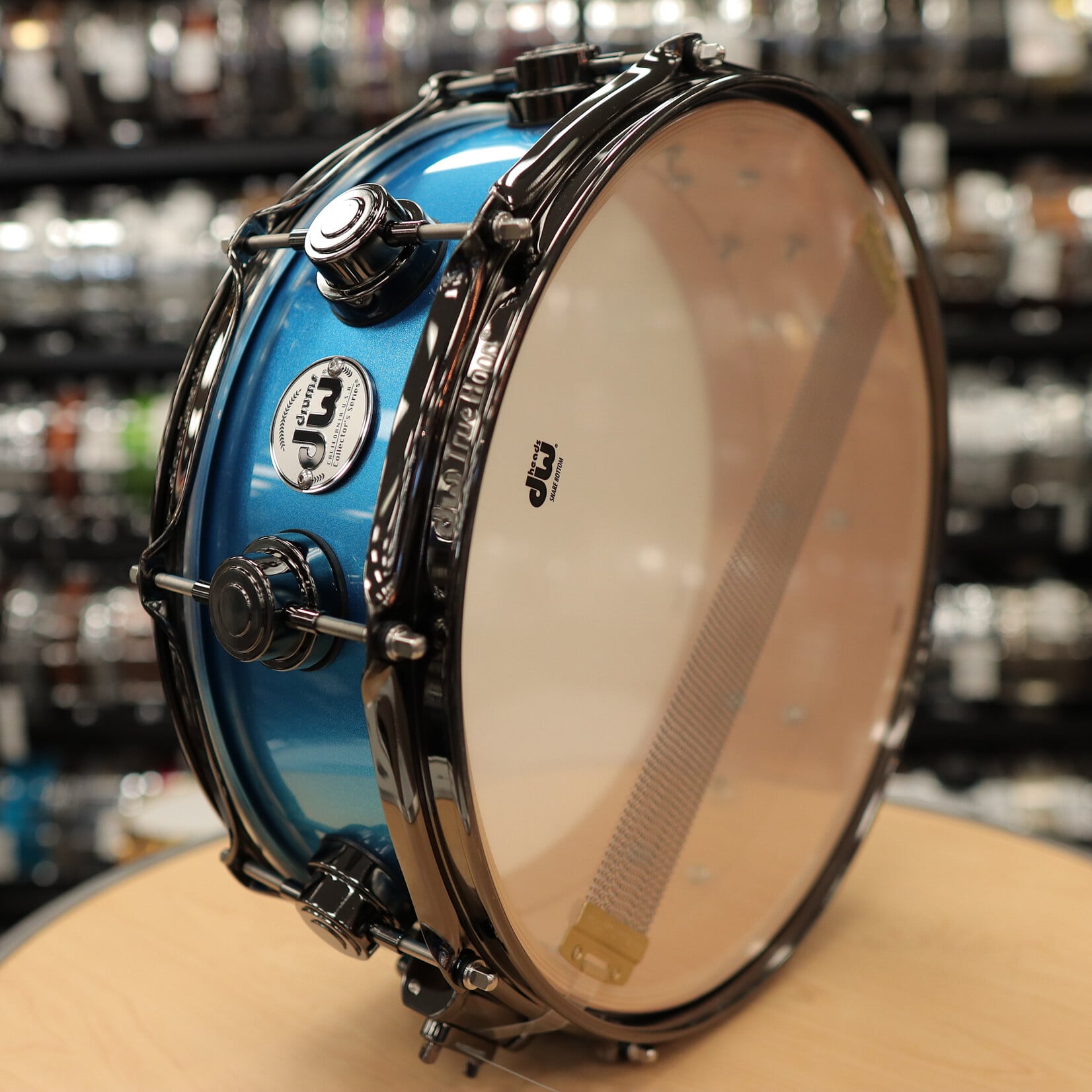 DW DW Collector's Series "SSC" Maple 5x14" Snare Drum (Solid Blue Metallic Lacquer w/ Black Nickel Hardware)