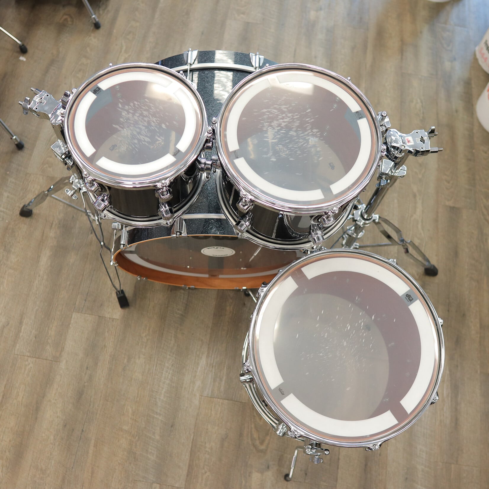 DW Like-New DW "Limited Edition" Performance Series 4-Piece Cherry Shell Pack 22/10/12/16 (Black Sparkle)