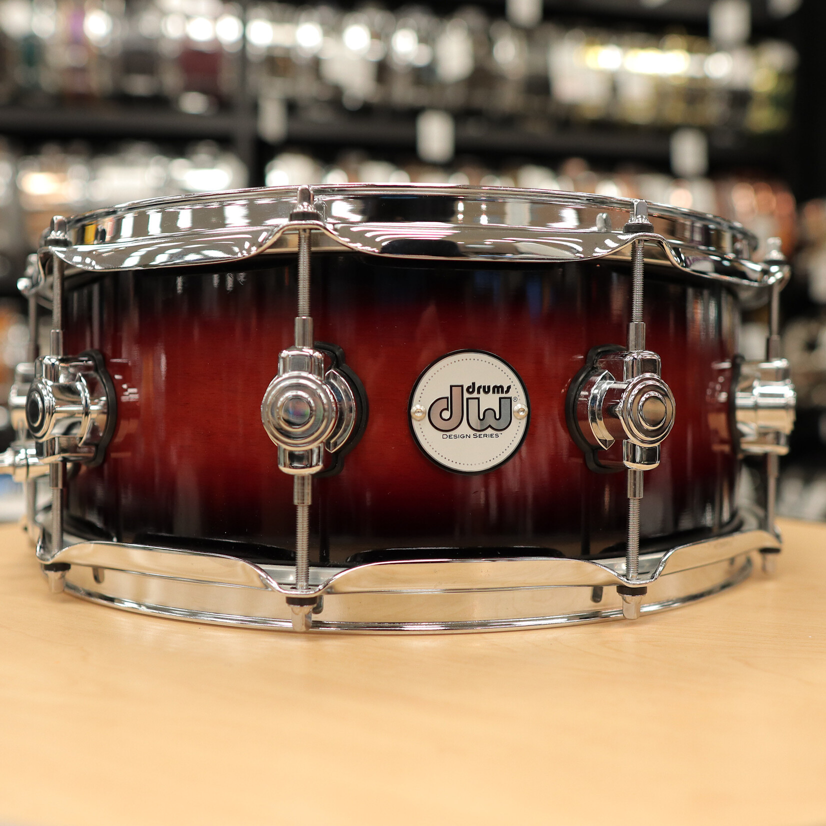 DW Pre-Owned DW Design Series 5.5x14" Snare Drum (Tobacco Burst Gloss Lacquer)