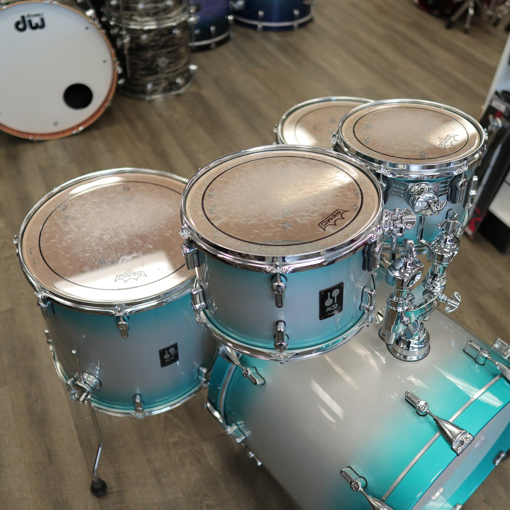 Sonor Pre-Owned Sonor AQ2 5-Piece Shell Pack 10/12/16/22/14sn (Aqua Silver Burst)