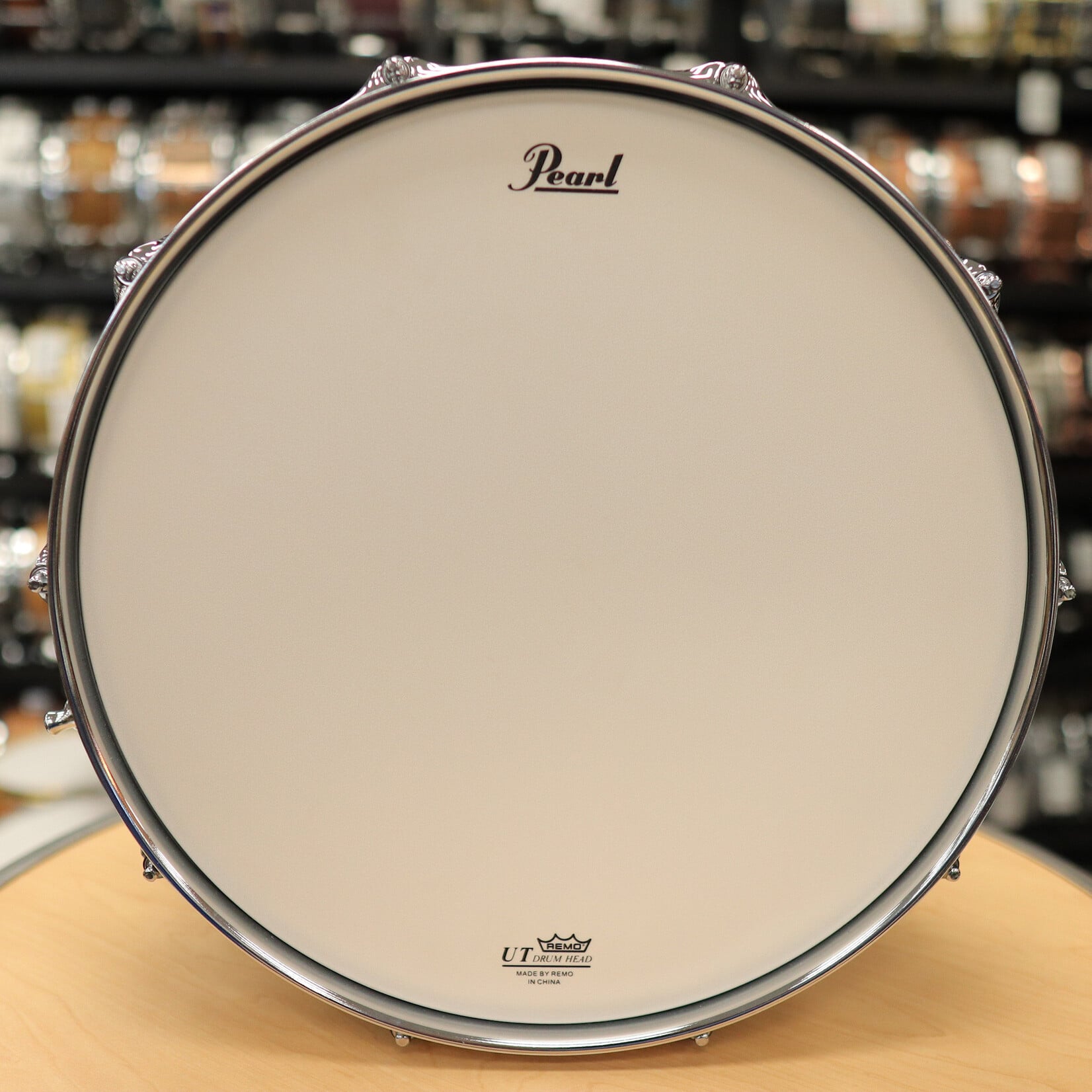Pearl Pre-Owned Pearl Session Studio Classic 6.5x14" Snare Drum (Piano Black)