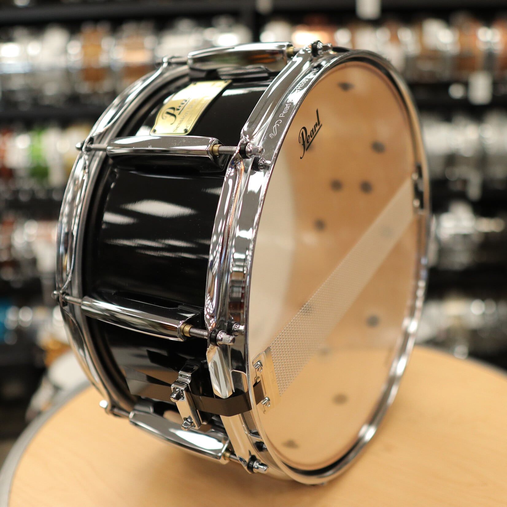 Pearl Pre-Owned Pearl Session Studio Classic 6.5x14" Snare Drum (Piano Black)