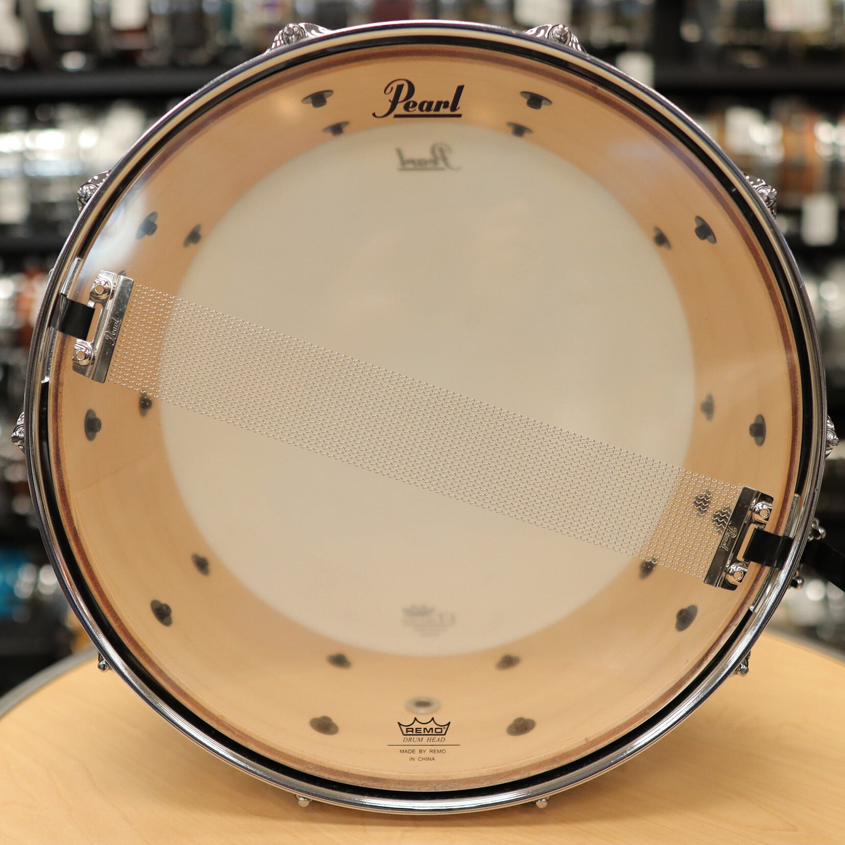 Pearl Pre-Owned Pearl Session Studio Classic 6.5x14" Snare Drum (Piano Black)