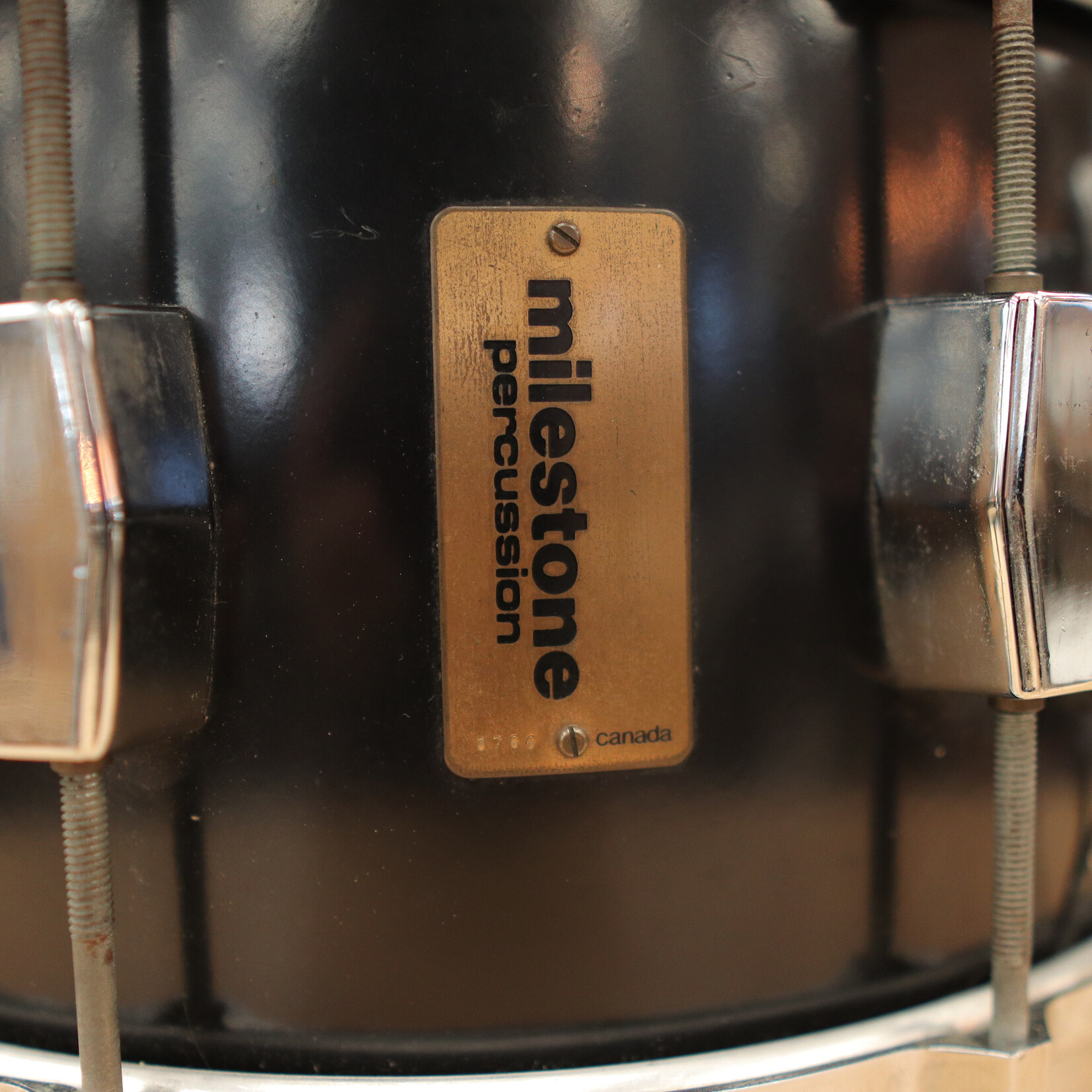 Milestone Percussion Vintage Milestone Percussion 7x14" Fiberglass Composite Snare Drum (Black)