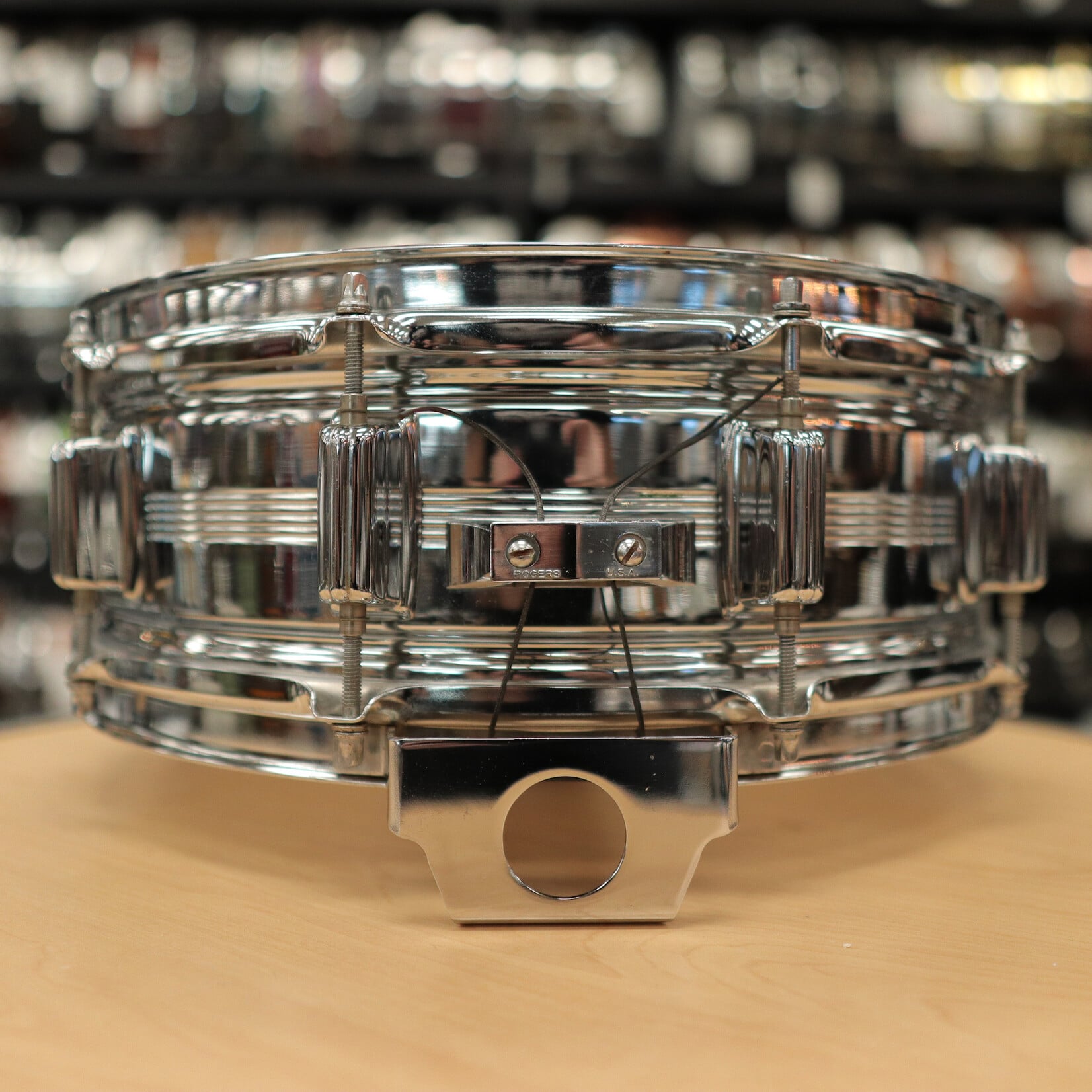 Rogers Pre-Owned Rogers 5x14" "Big R" Dynasonic Chrome over Brass Snare Drum