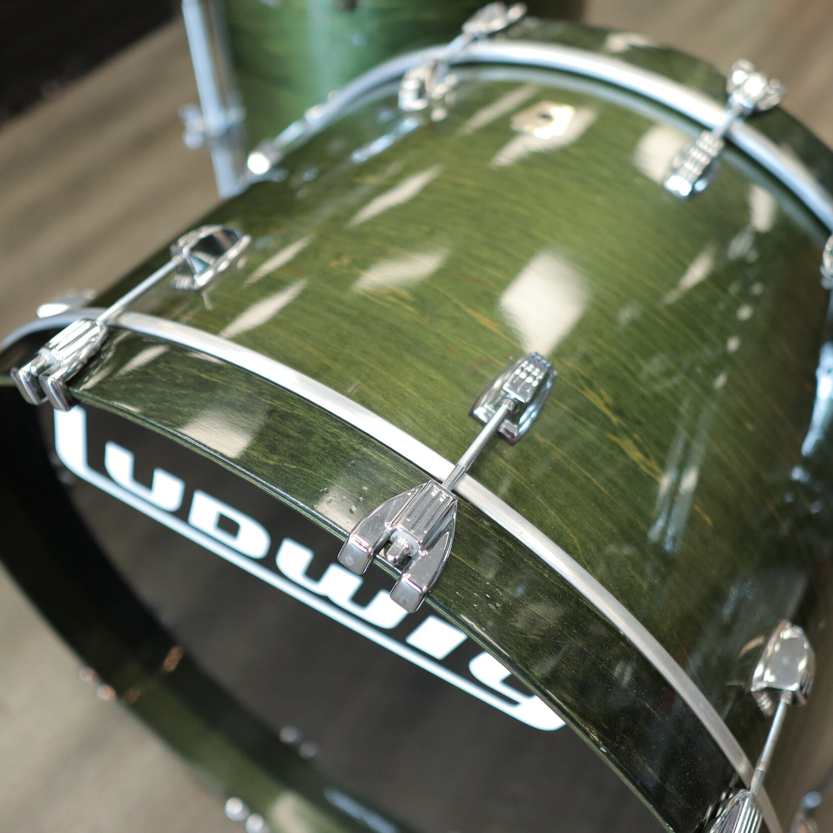 Ludwig Pre-Owned Ludwig Classic Maple 3-PC Shell Pack 14/16/24 (Green Lacquer)