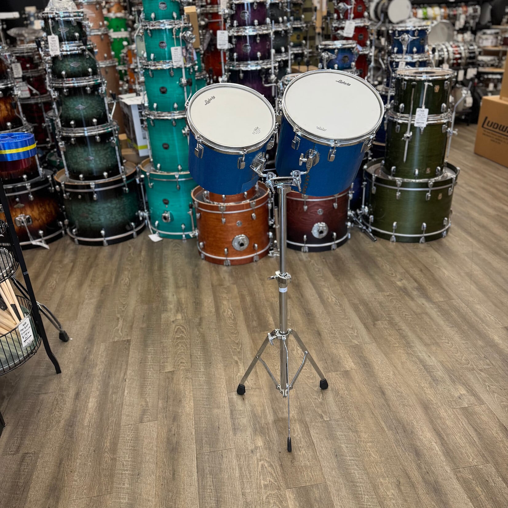 Ludwig Vintage 70s Ludwig Concert Toms w/Stand 10",12"(Blue Sparkle)