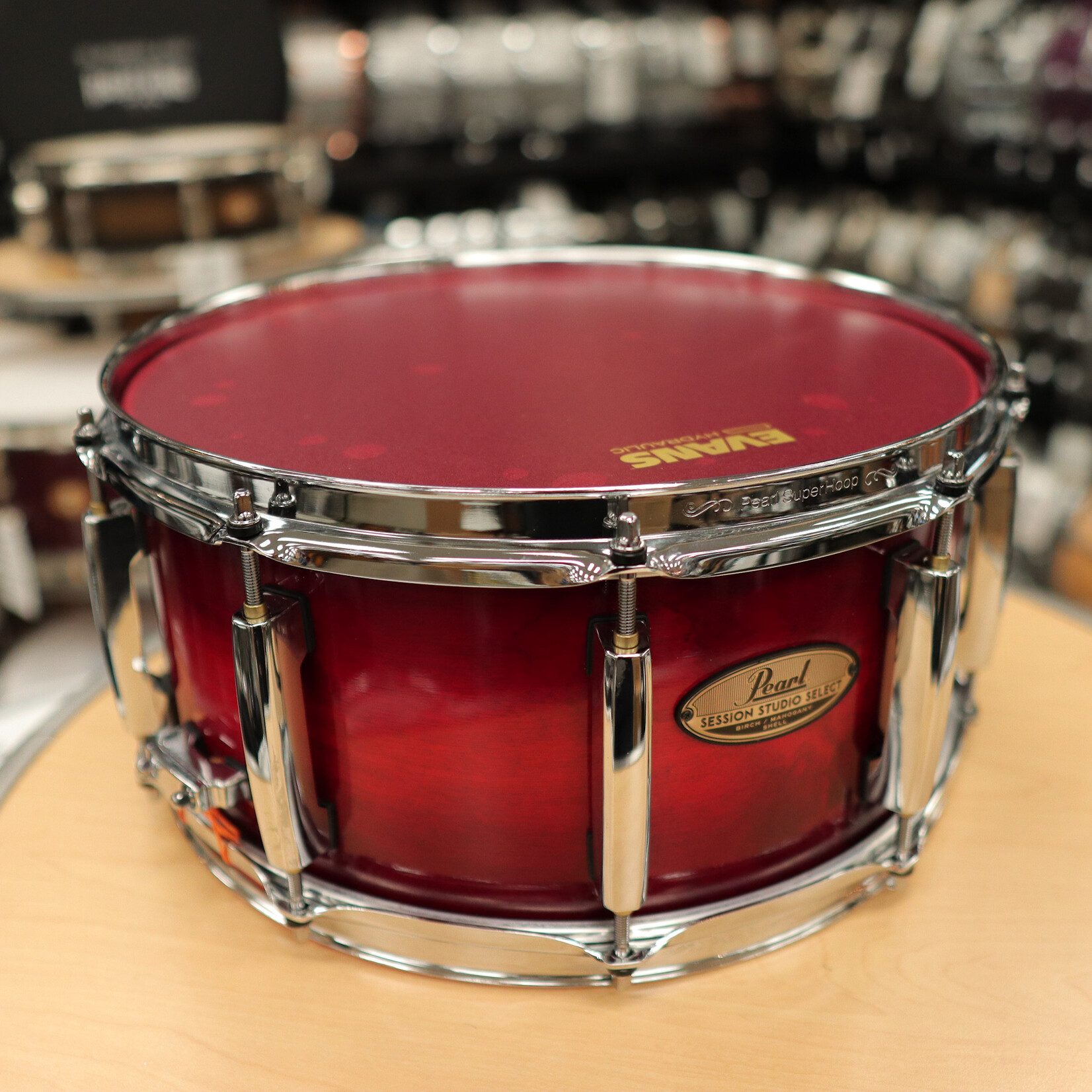 Pearl Pre-Owned Pearl 6.5x14" Session Studio Select Snare Drum (Antique Crimson Burst)