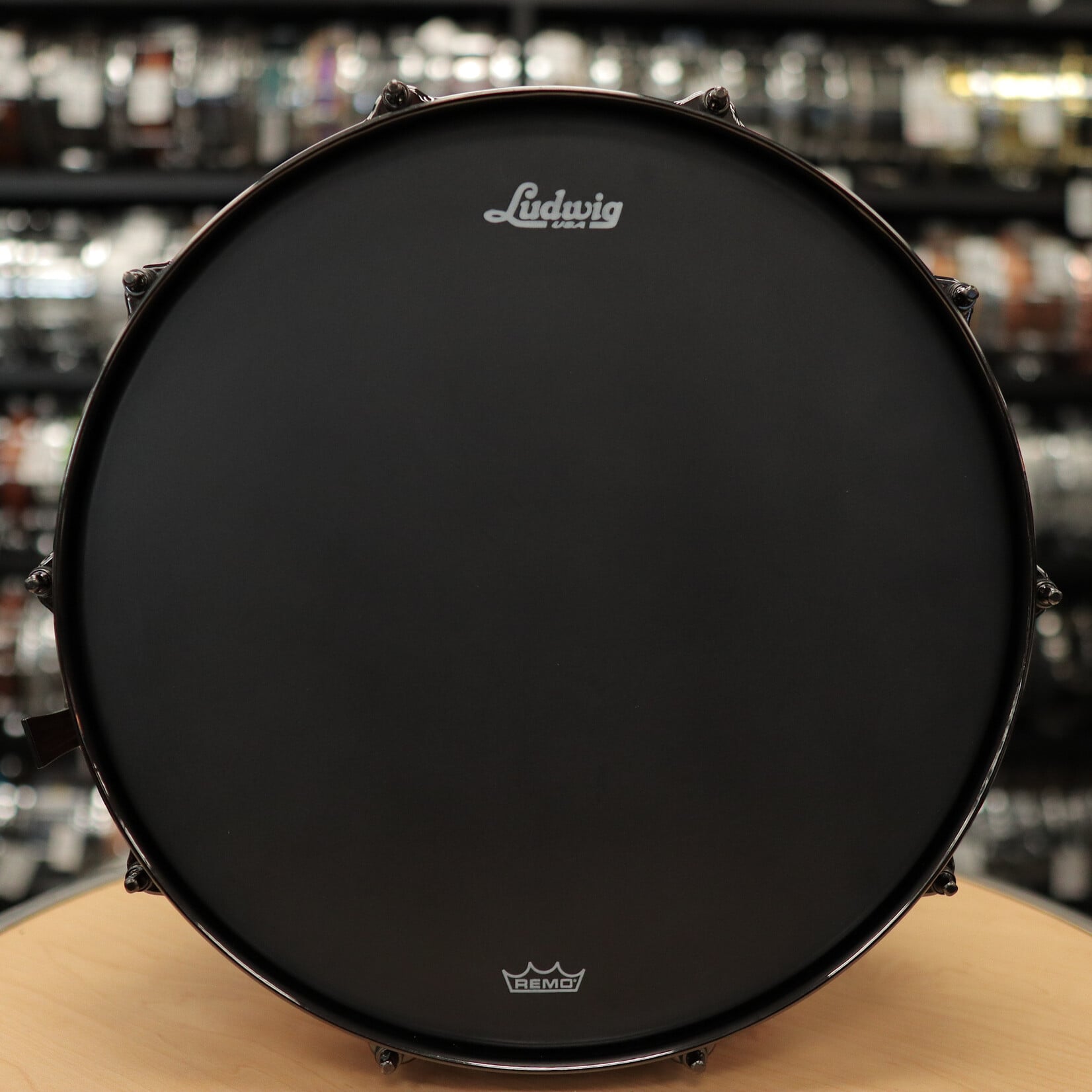 Ludwig Ludwig 6.5x14" Raw Hammered Copperphonic  With Black Hardware And Black Die-Cast Hoops LC663CKWMDBLK