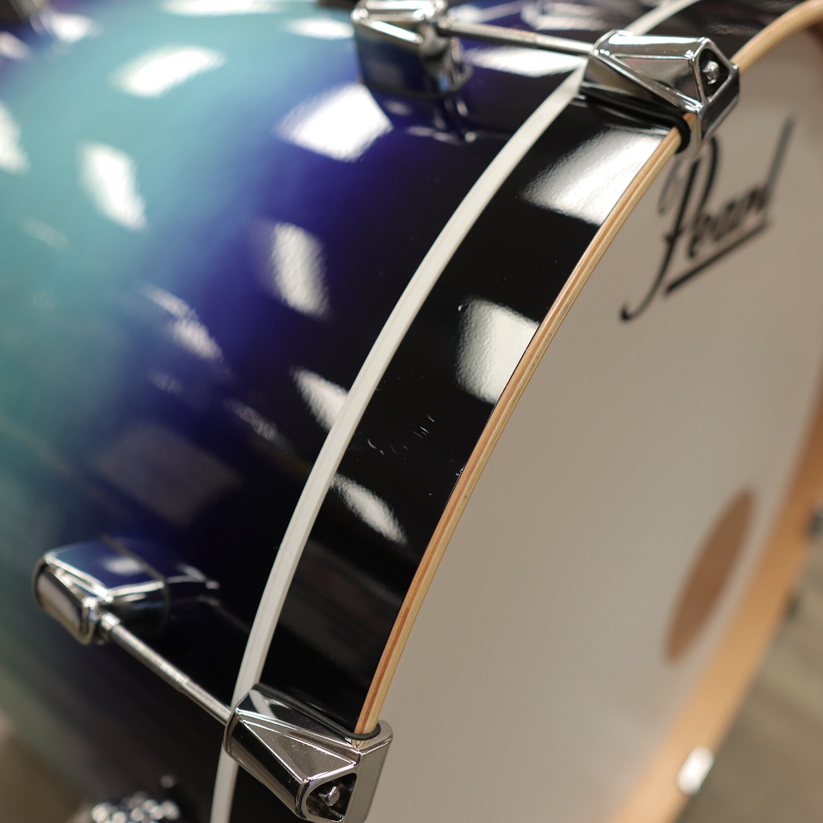 Pearl Pre-Owned Pearl Decade Maple 18x22" Bass Drum (Faded Glory)
