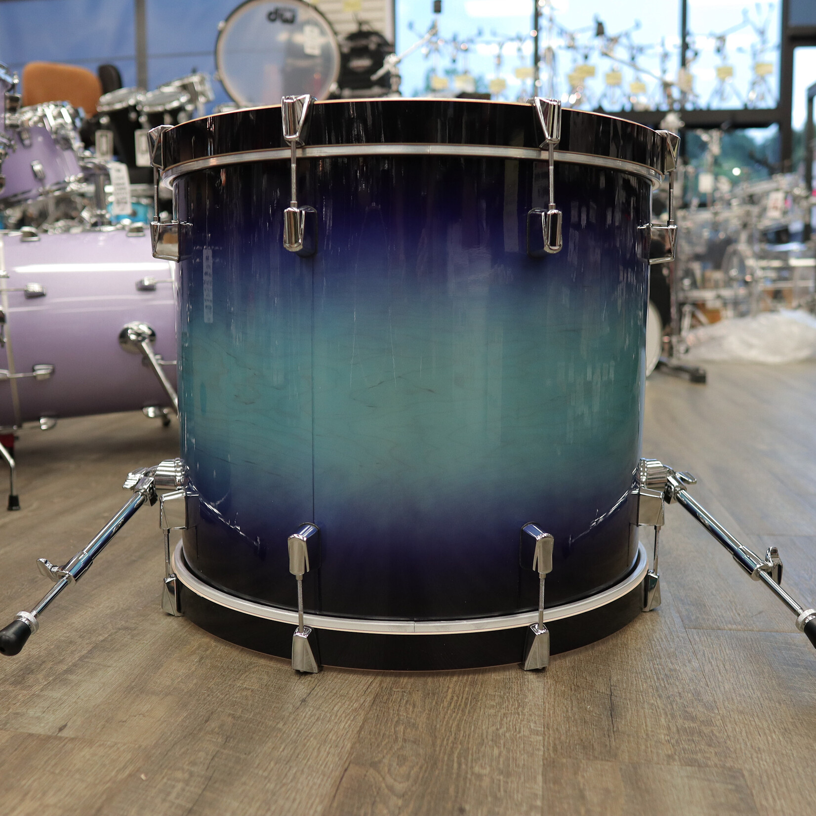 Pearl Pre-Owned Pearl Decade Maple 18x22" Bass Drum (Faded Glory)