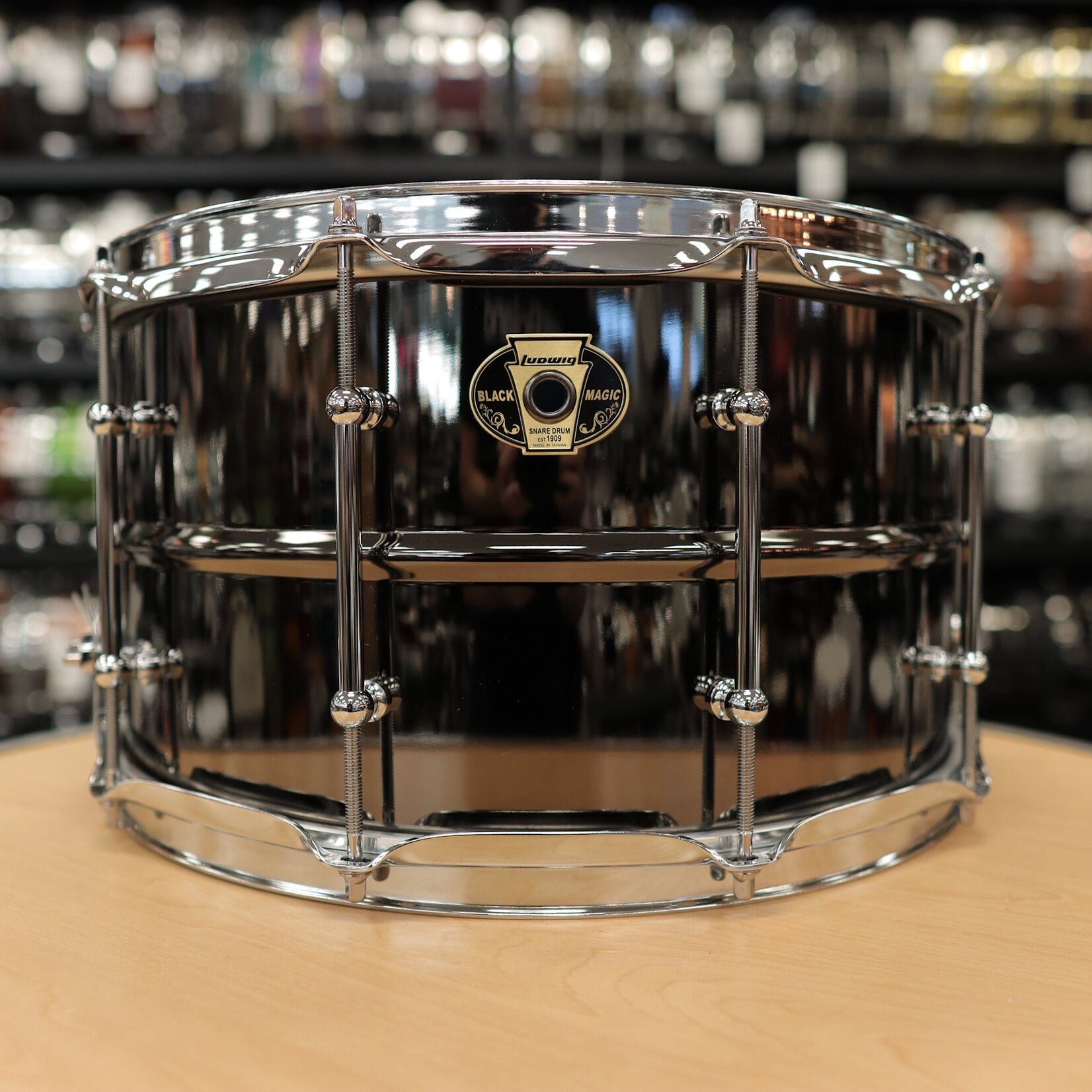 Ludwig Pre-Owned Ludwig 8x14" Black Magic Snare Drum