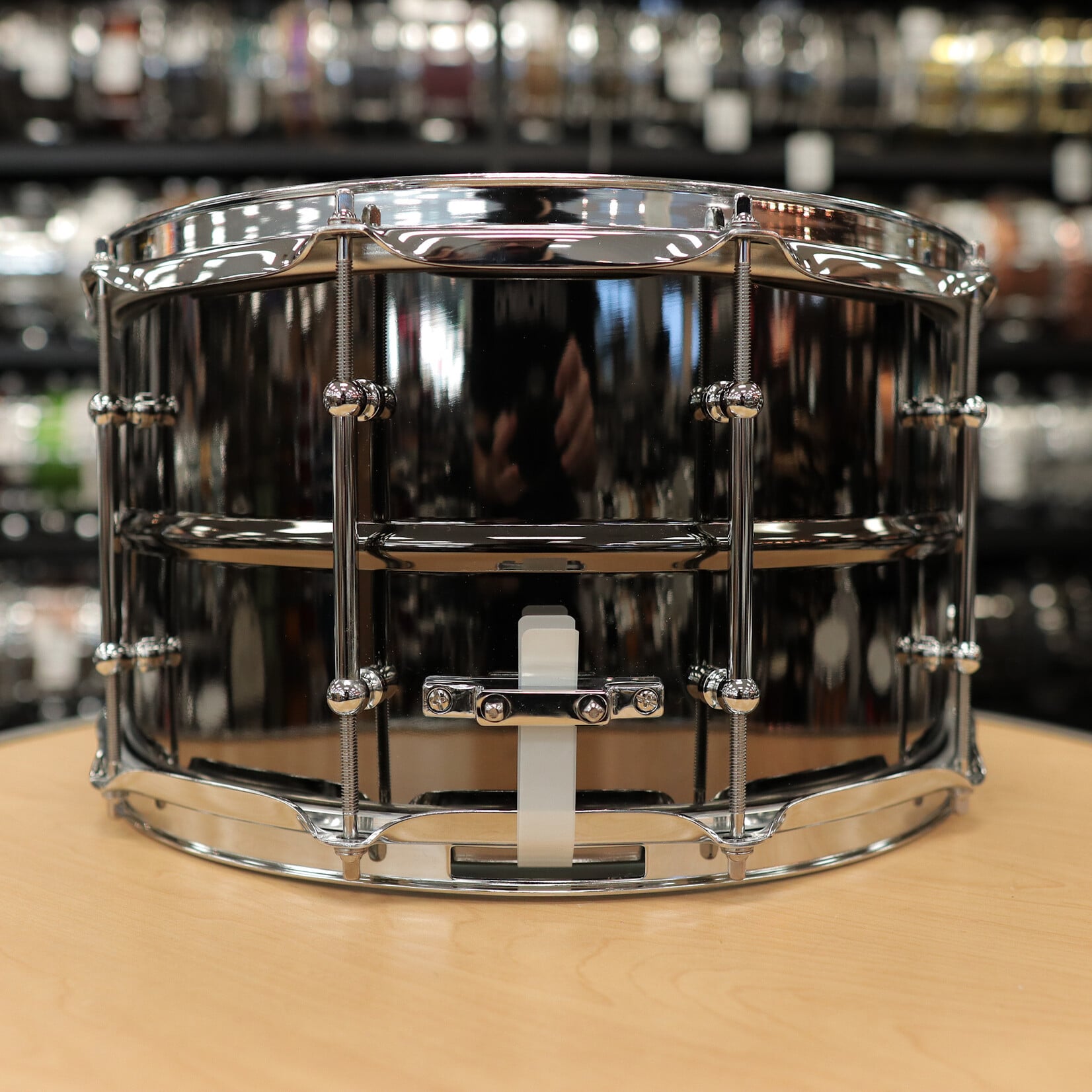 Ludwig Pre-Owned Ludwig 8x14" Black Magic Snare Drum