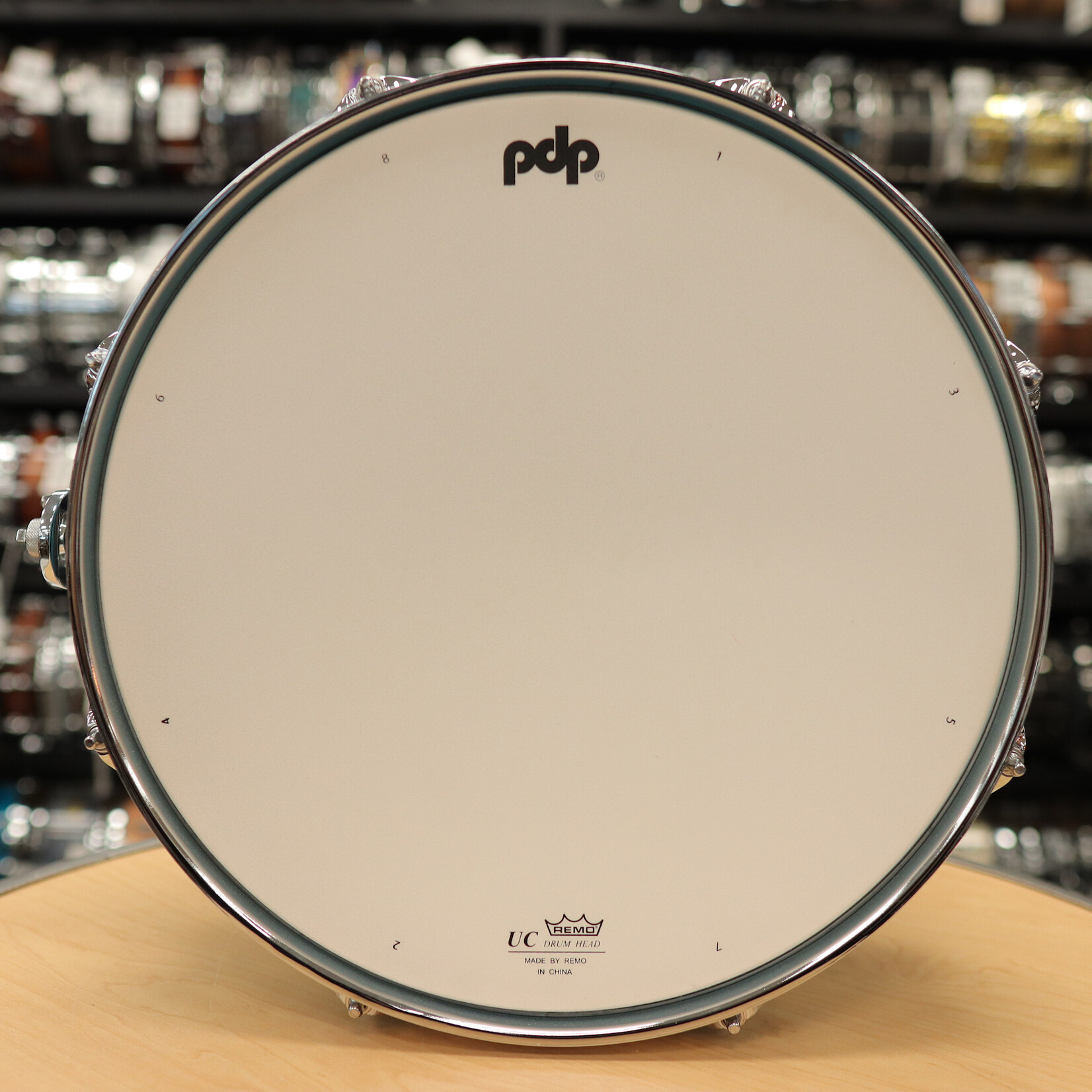PDP B-Stock PDP Daru Jones 6x13" New Yorker Snare Drum (Blue Fade)