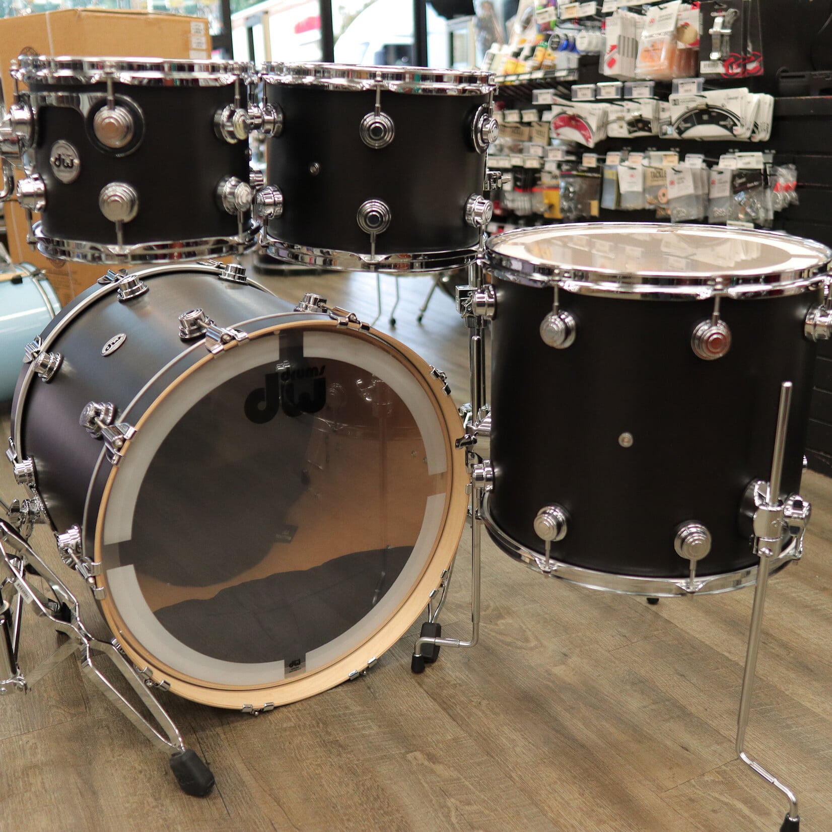 DW DW Collector's Series SSC Maple 4-pc Shell Pack 22/10/12/16 (Ebony Satin Oil)