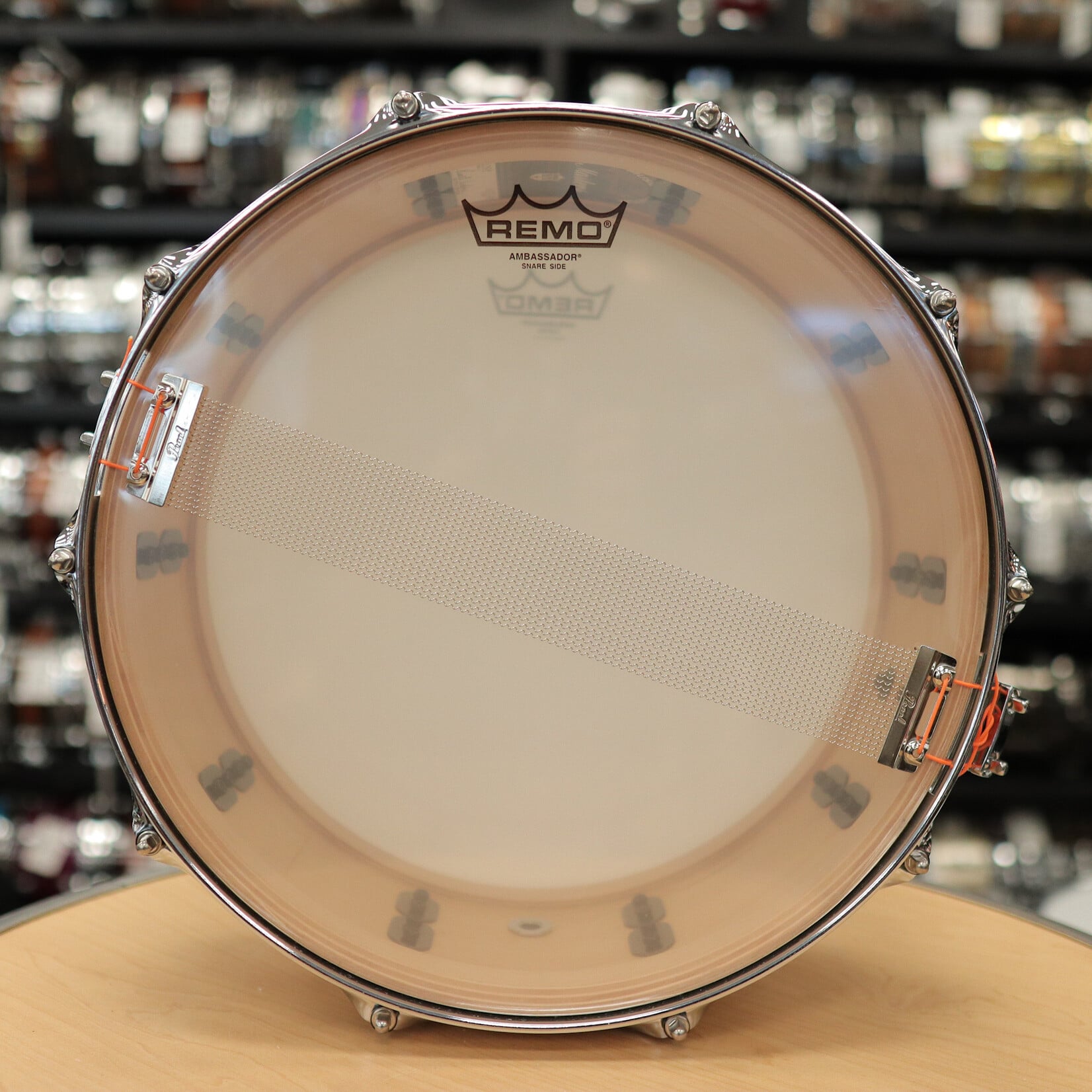Pearl Pre-Owned Pearl Music City Custom 5.5x14" Masters Maple Reserve Snare Drum (Nicotine White Marine Pearl)