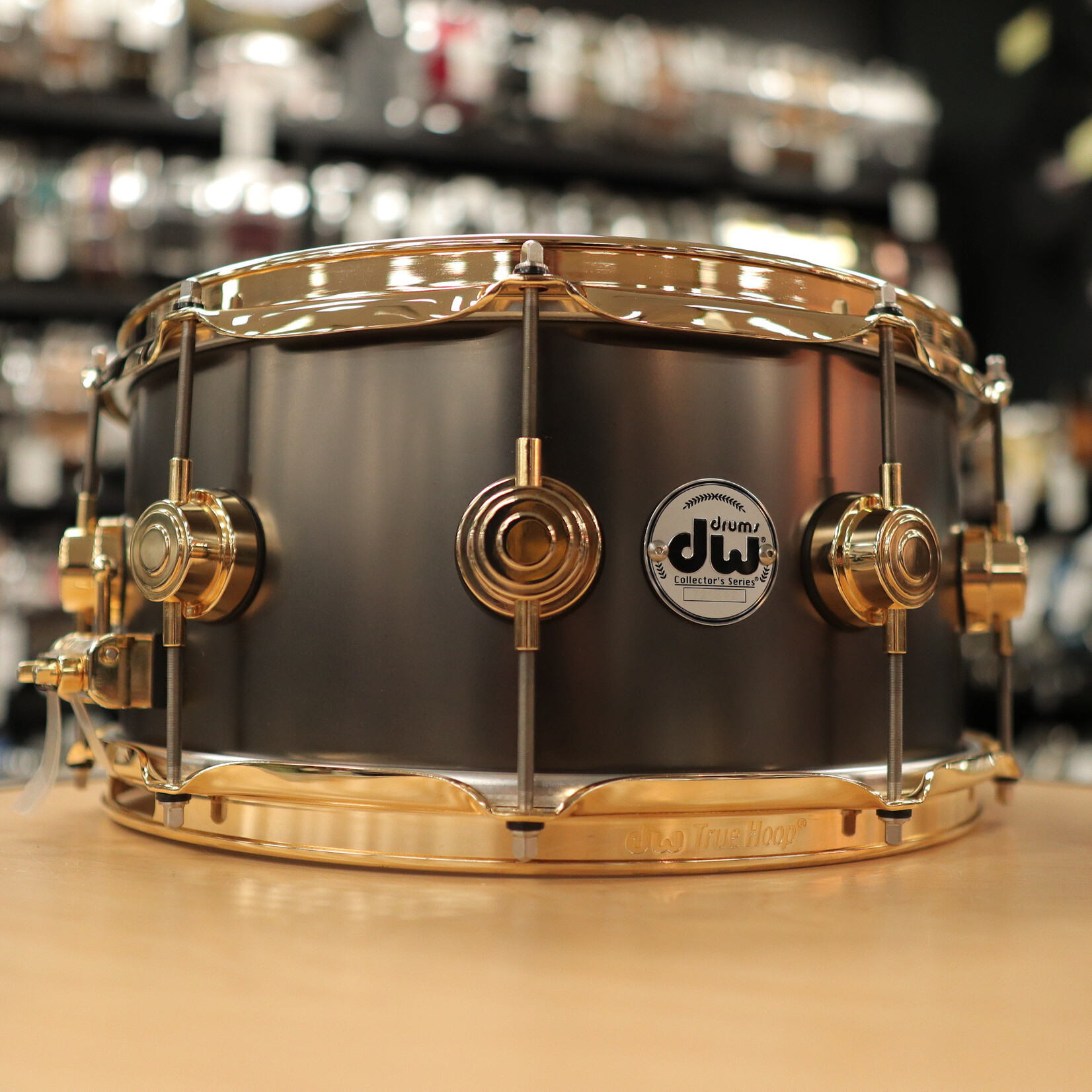DW Pre-Owned DW Collector's Series Satin Black Nickel Over Brass 6.5x14 Snare Drum w/Gold Hardware