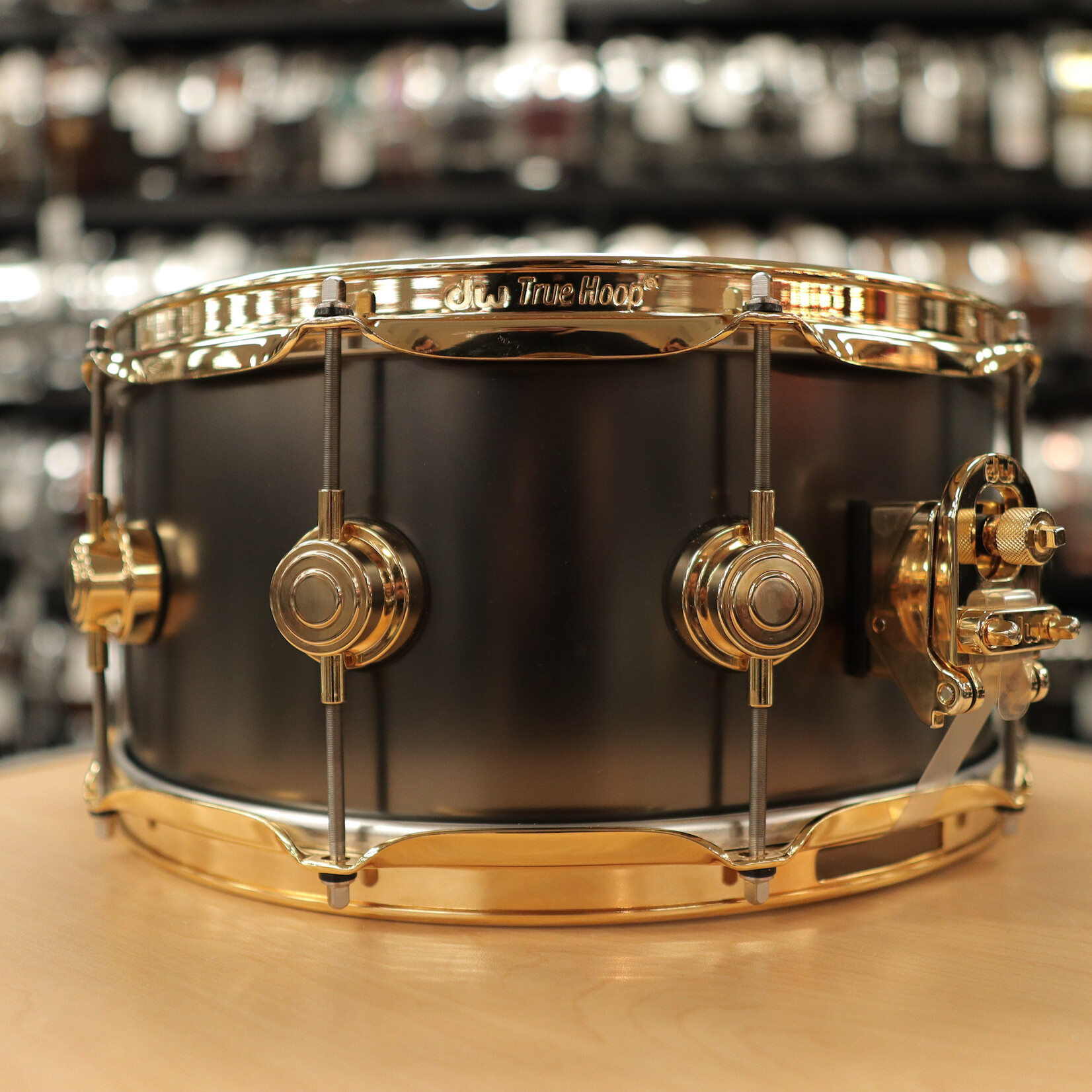 DW Pre-Owned DW Collector's Series Satin Black Nickel Over Brass 6.5x14 Snare Drum w/Gold Hardware