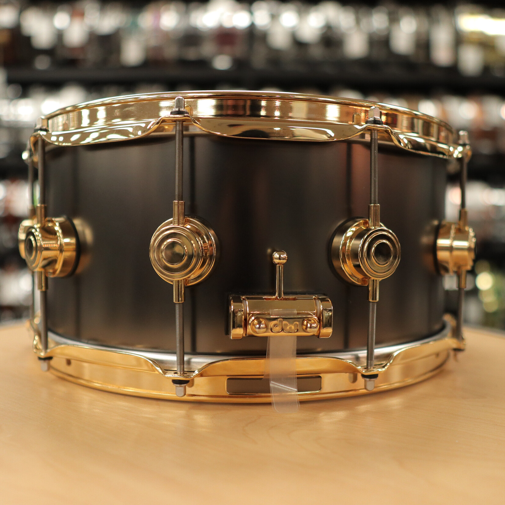 DW Pre-Owned DW Collector's Series Satin Black Nickel Over Brass 6.5x14 Snare Drum w/Gold Hardware