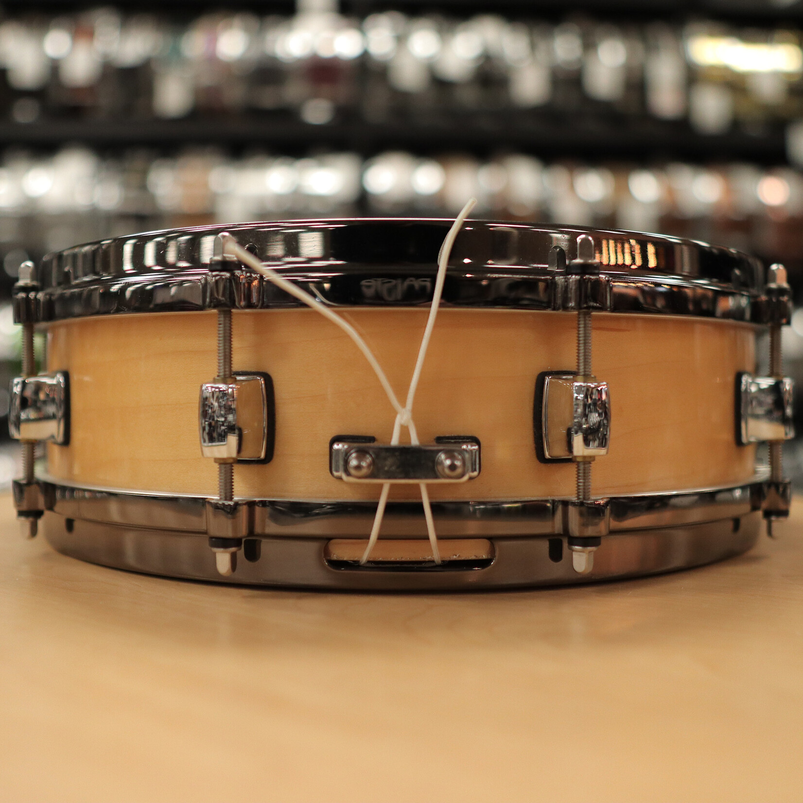 Pearl Pre-Owned Pearl 4x14" Maple Piccolo w/ Black Nickel Die-Cast Hoops