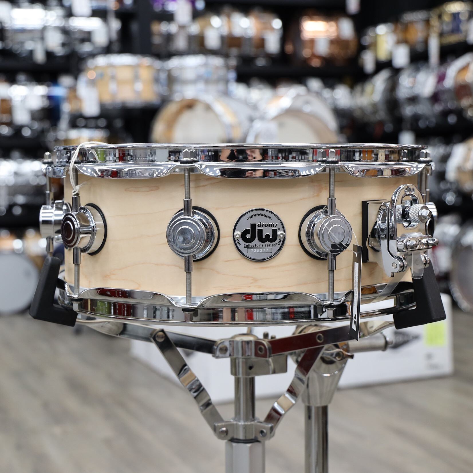 DW DW Santa Monica 5 x 14 Maple Snare Drum (Satin Oil with Chrome Hardware)