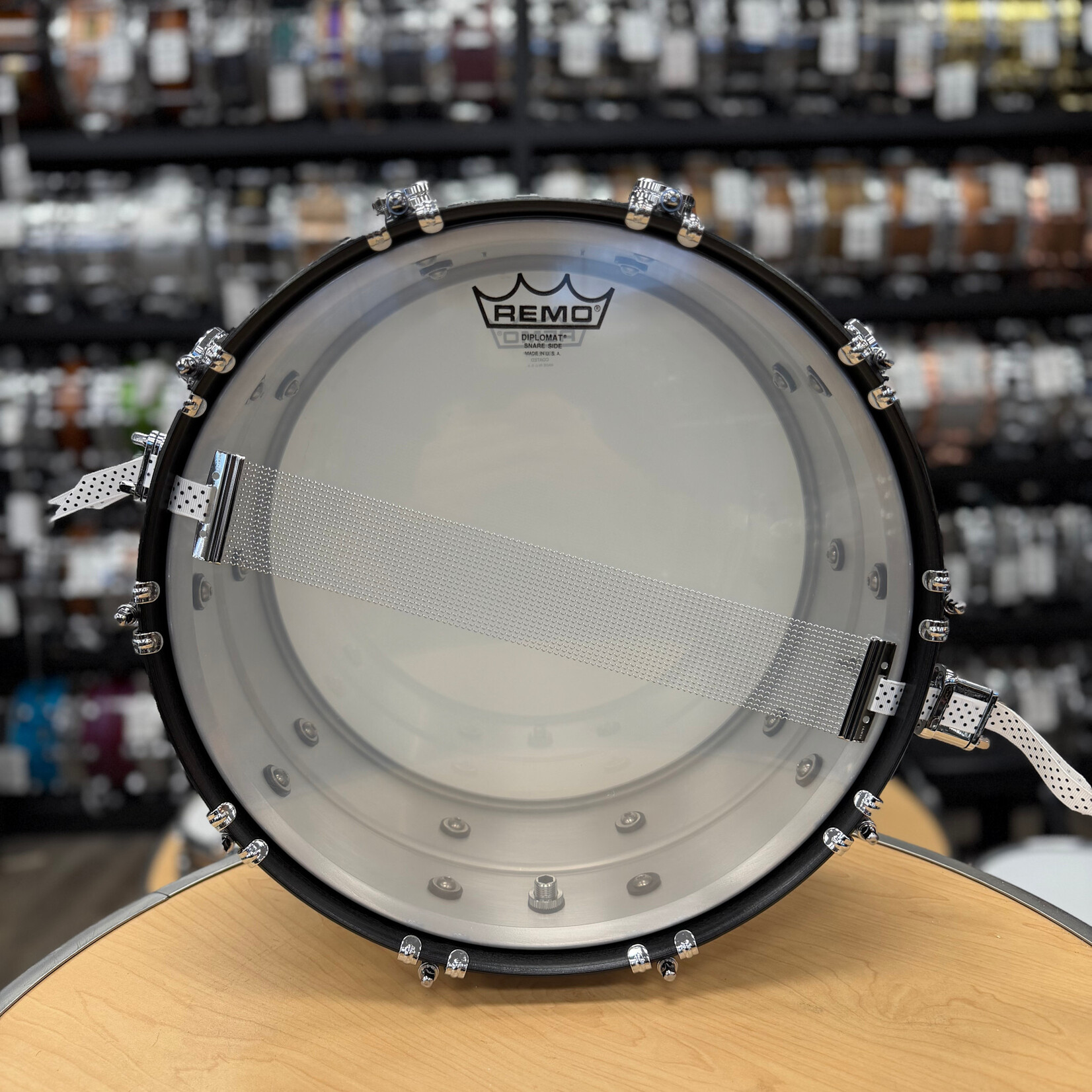Allegra Drum Company Allegra 6.5x14" Aluminum Snare Drum with Black Wood Hoops