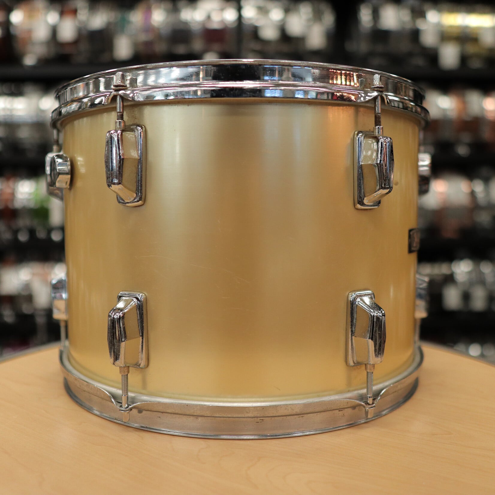 Pearl Pre-Owned Pearl 10x14" Wood-Fiberglass Tom (Gold Satin Wrap)