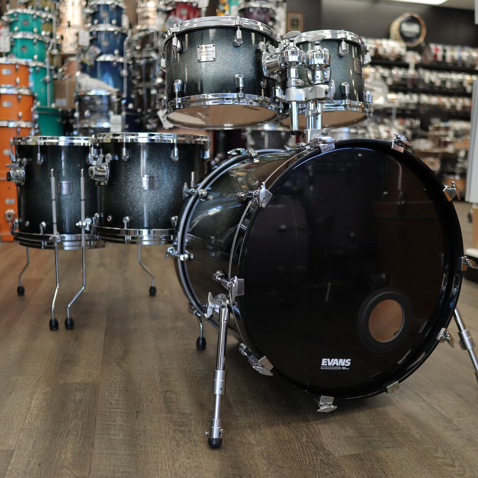 YAMAHA Pre-Owned Yamaha Maple Custom Absolute 5-PC Shell Pack 10/12/14/16/22 (Black Sparkle Sunburst)