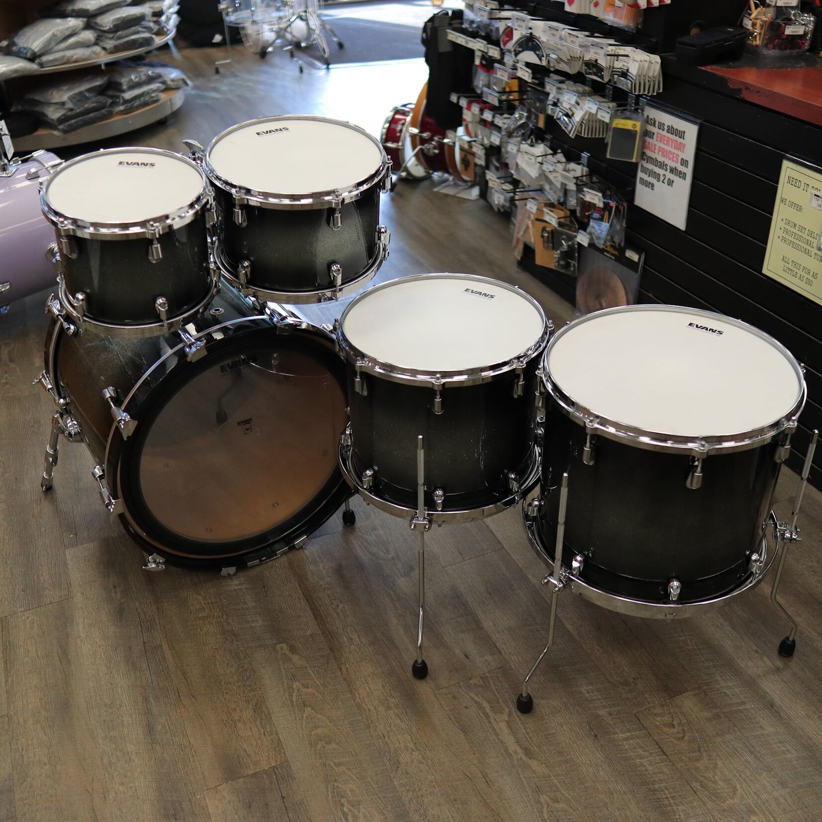 YAMAHA Pre-Owned Yamaha Maple Custom Absolute 5-PC Shell Pack 10/12/14/16/22 (Black Sparkle Sunburst)