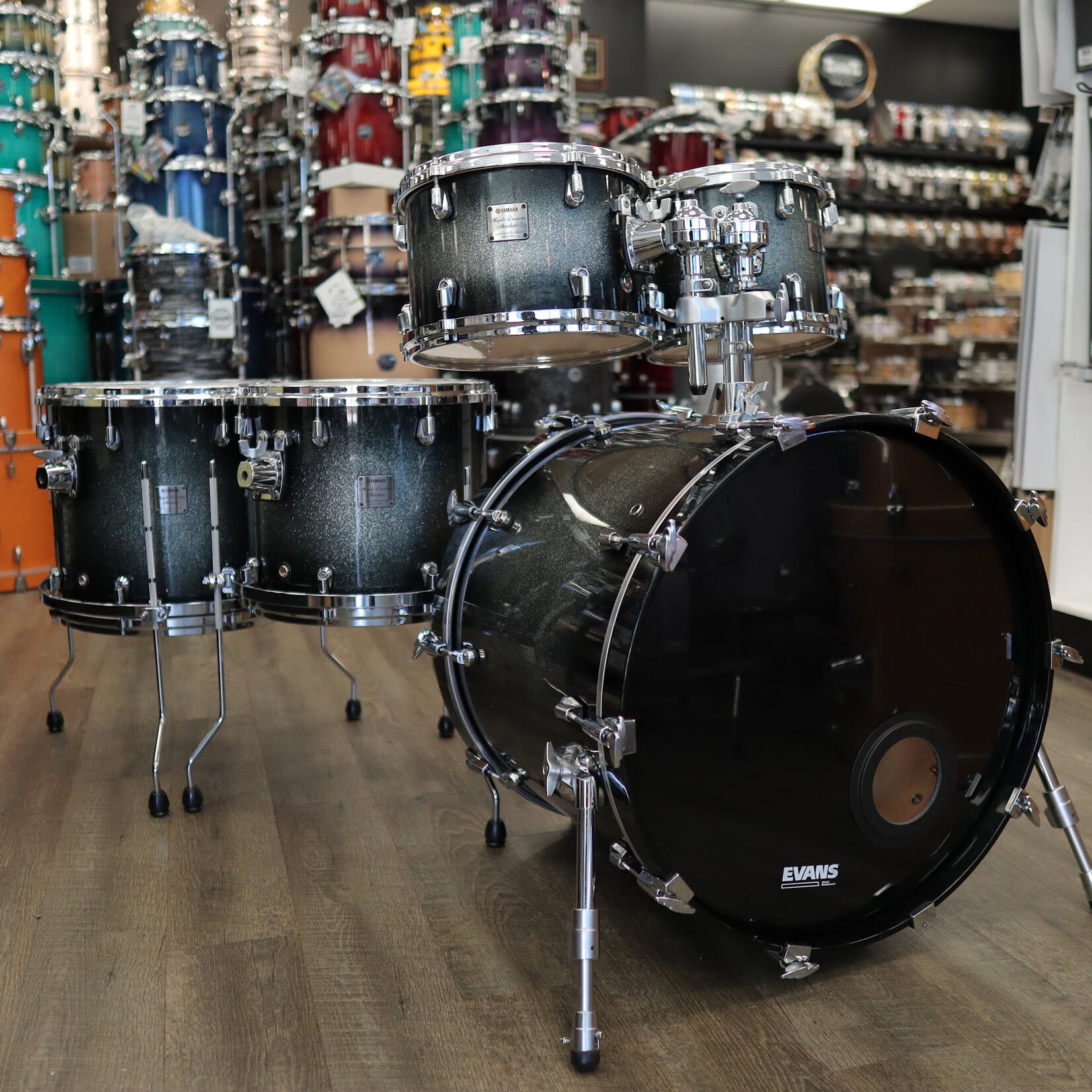 YAMAHA Pre-Owned Yamaha Maple Custom Absolute 5-PC Shell Pack 10/12/14/16/22 (Black Sparkle Sunburst)