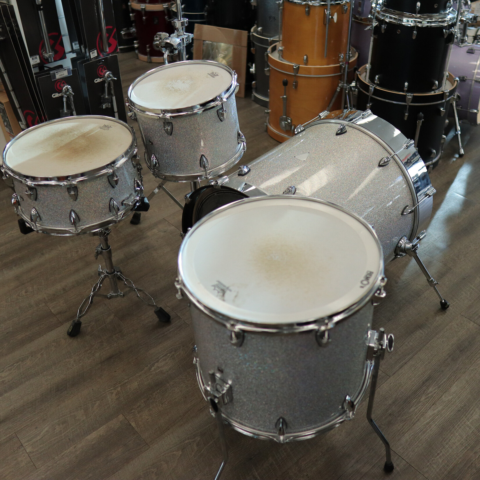 OCDP Pre-Owned OCDP Travis Barker 4-Piece Cherry Shell Pack 12/16/22/14Sn (Multi-Hollow flake Sparkle)