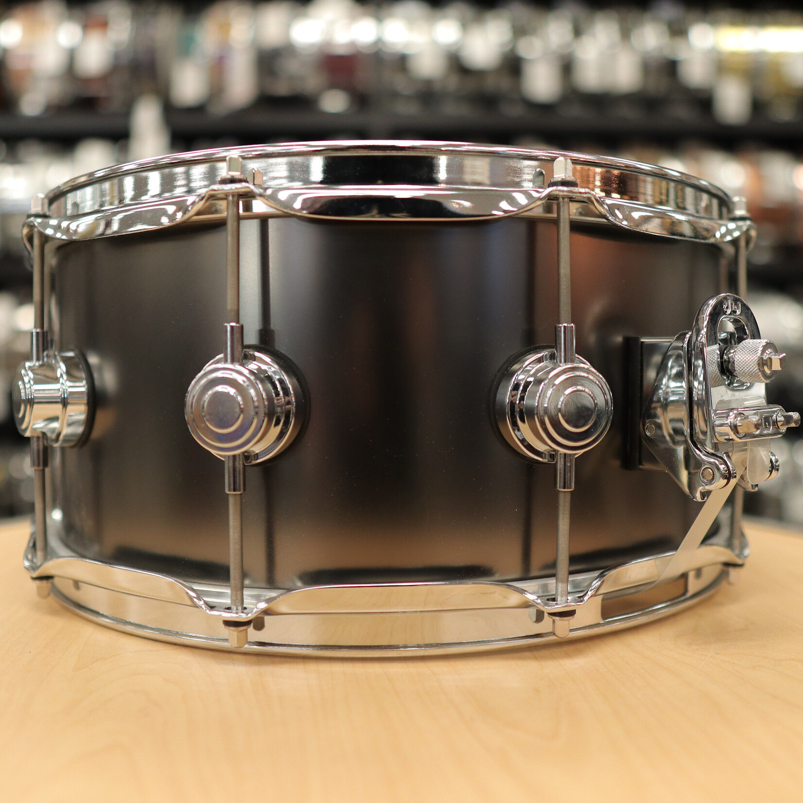 DW Pre-Owned DW Collector's Series Satin Black Nickel Over Brass 6.5x14 Snare Drum w/Chrome Hardware