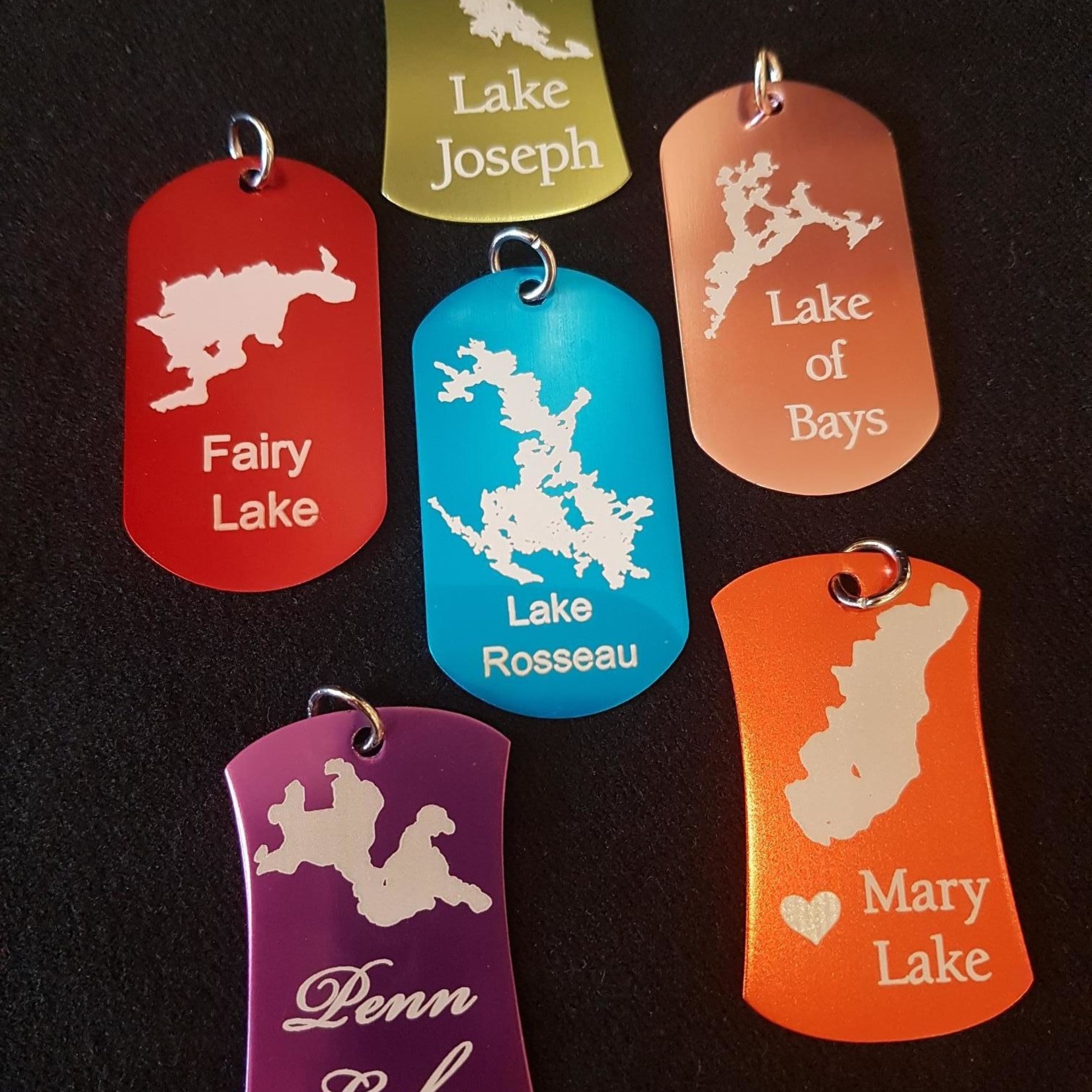 Muskoka Windswept Metal Keychain