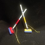 Curling Broom Orn 2A (Yellow only)