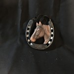 **Horse Head in Horse Shoe Orn