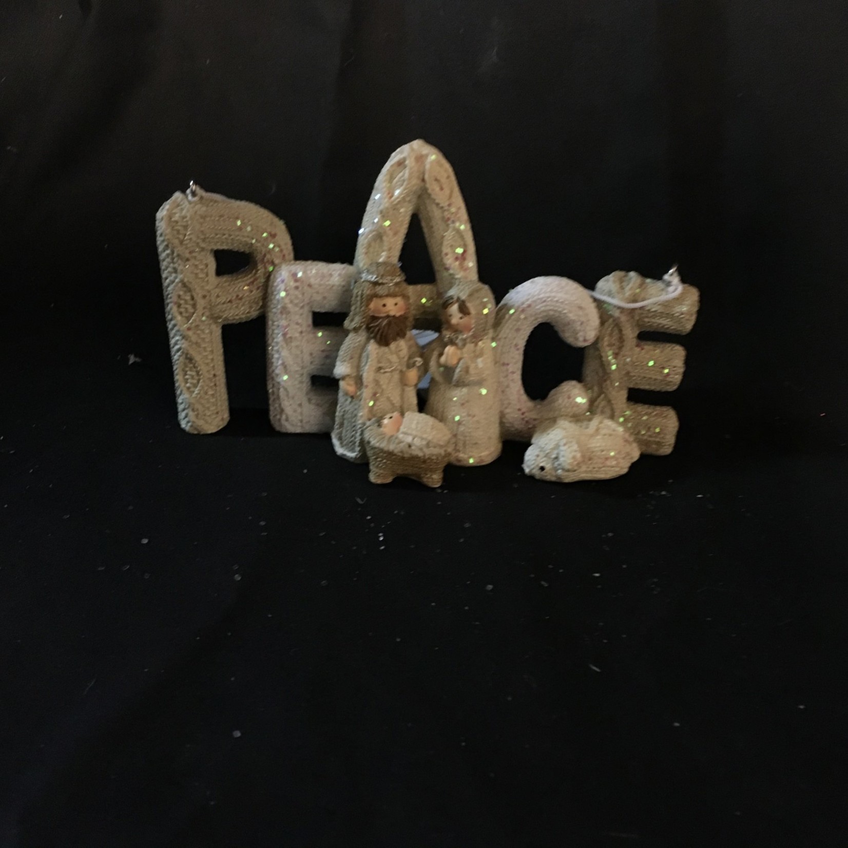 **Knit Look Peace Ornament