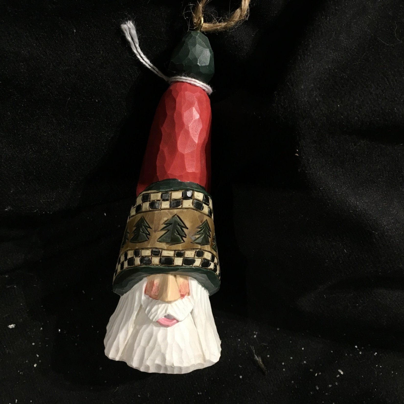 5" Carved Santa Orn w/Checkerboard Trim