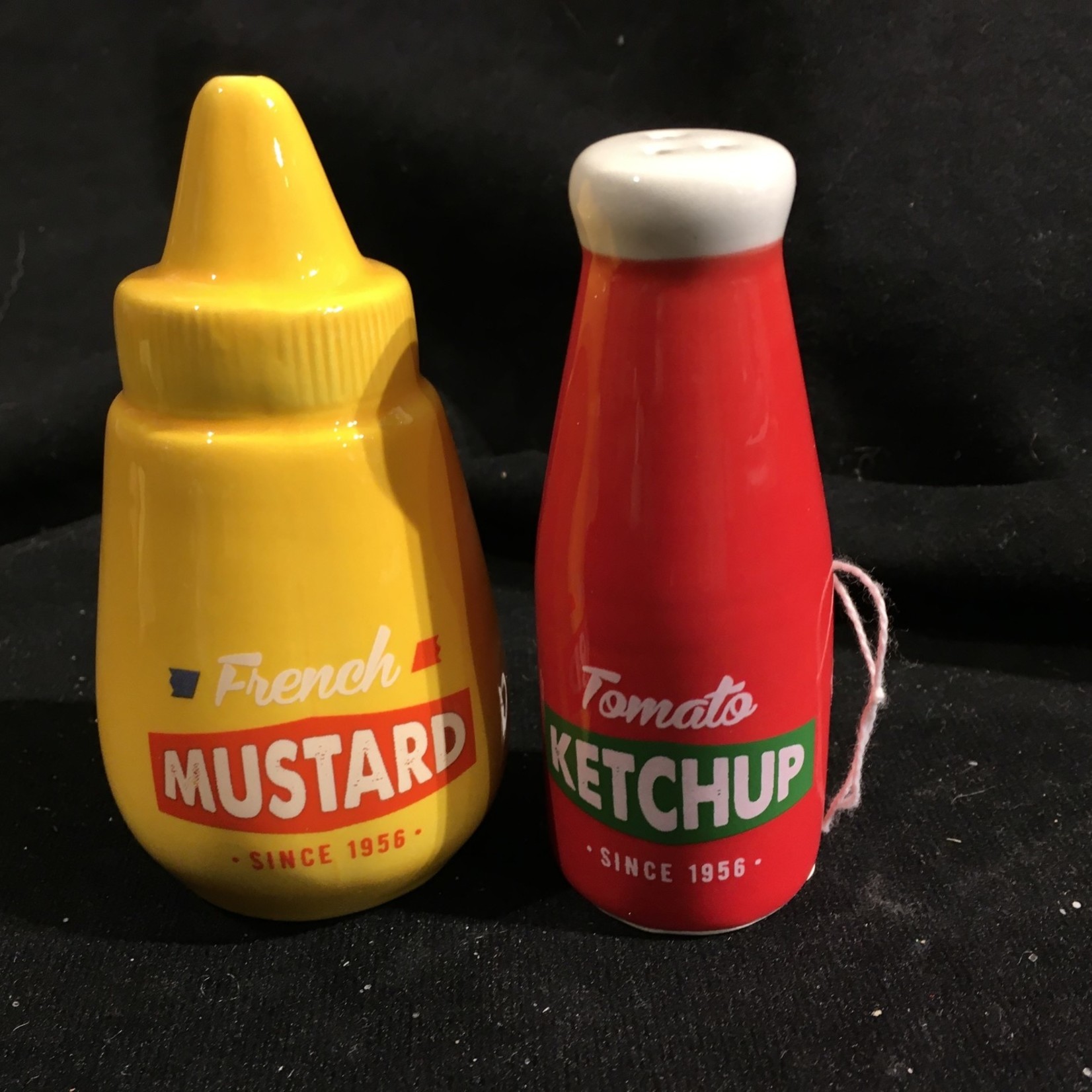 Ketchup/Mustard Salt & Pepper