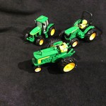 John Deere Tractor Orn 3A