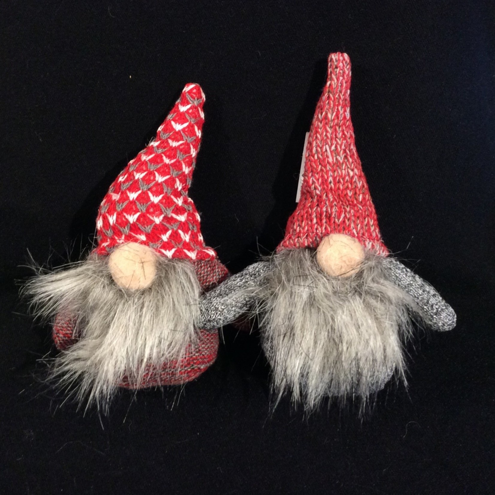 **5" Red/Grey Soft Gnome Orn 2A