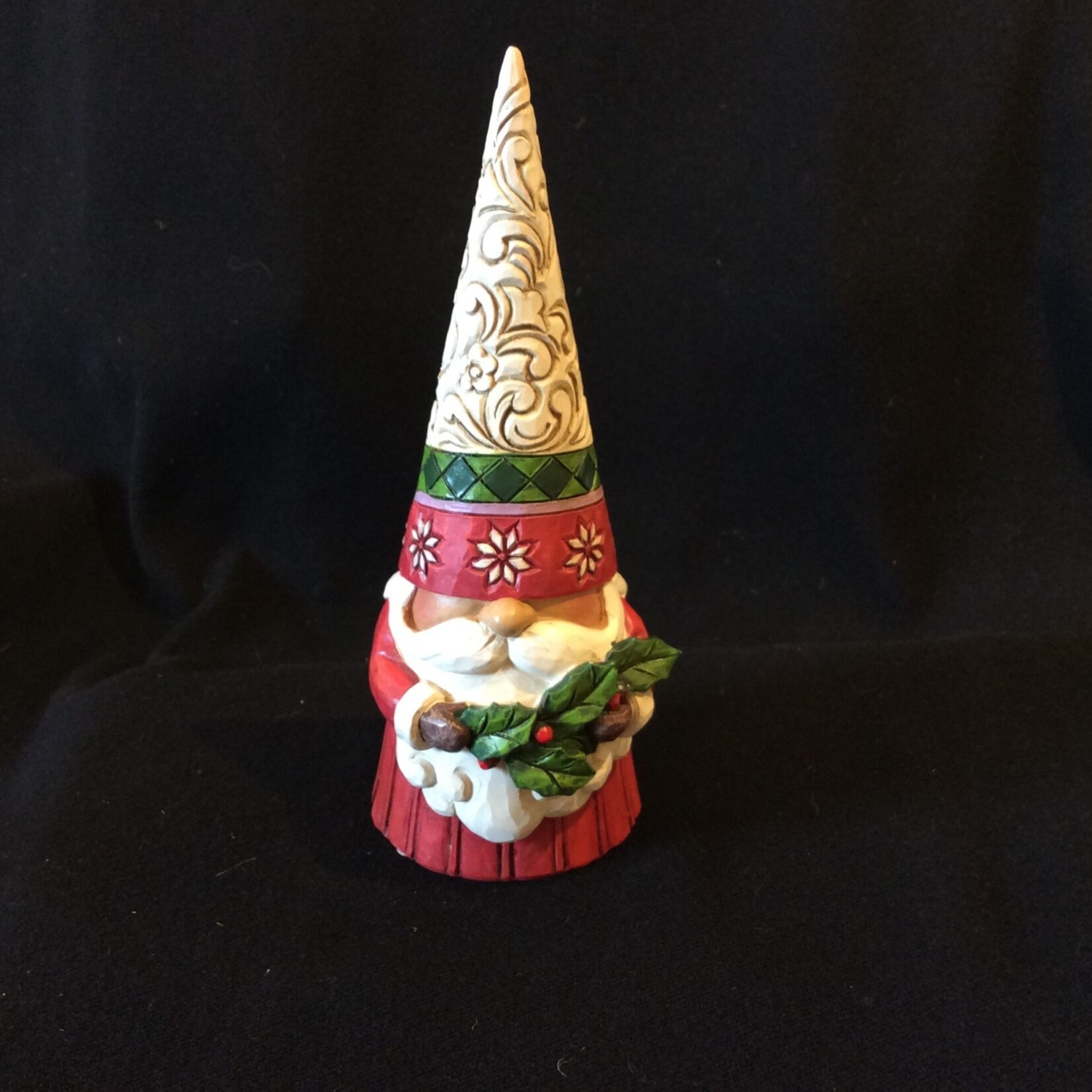 Jim Shore - 6" Gnome w/Holly