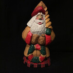 7" Carved Santa w/Wreath