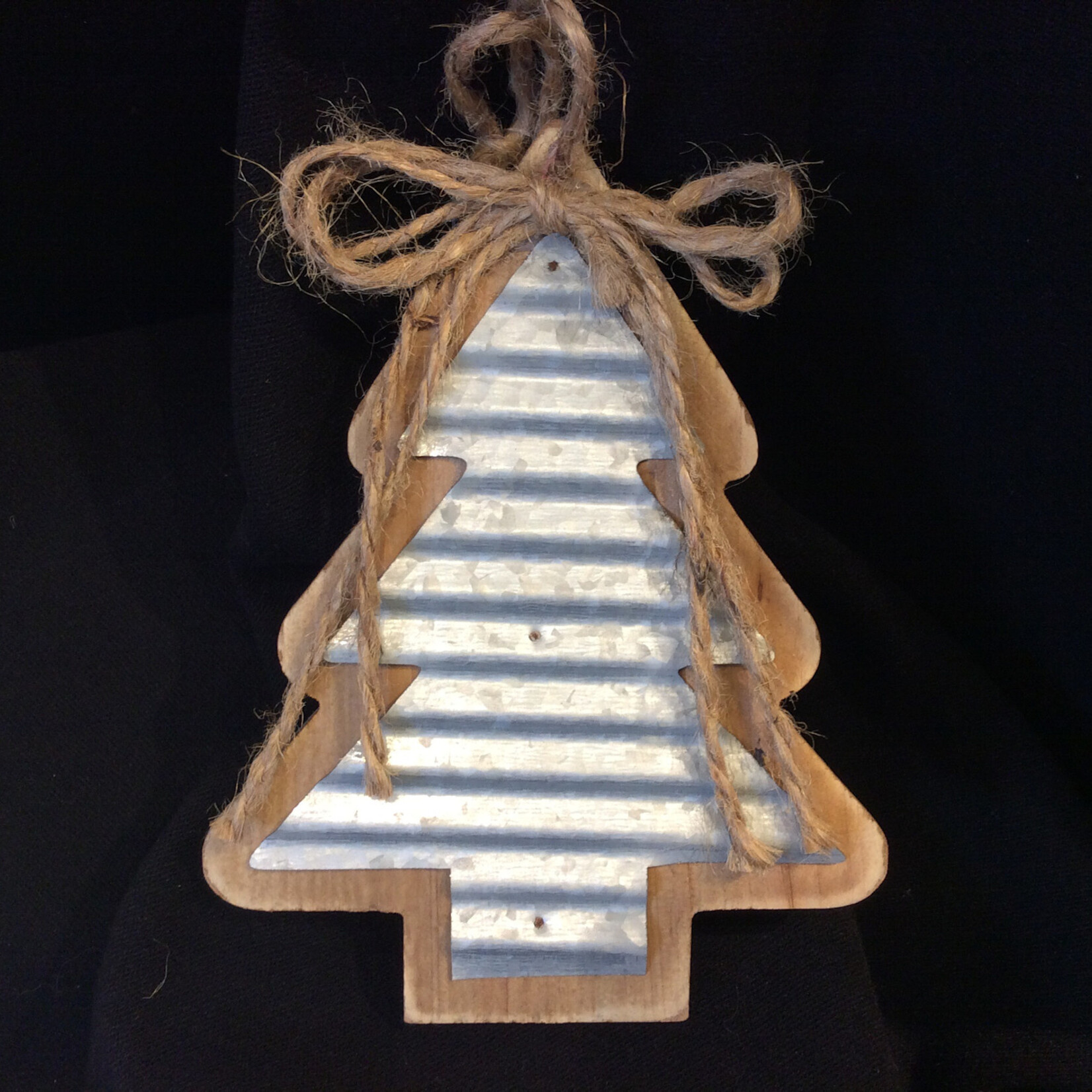 6" Metal Christmas Tree Orn