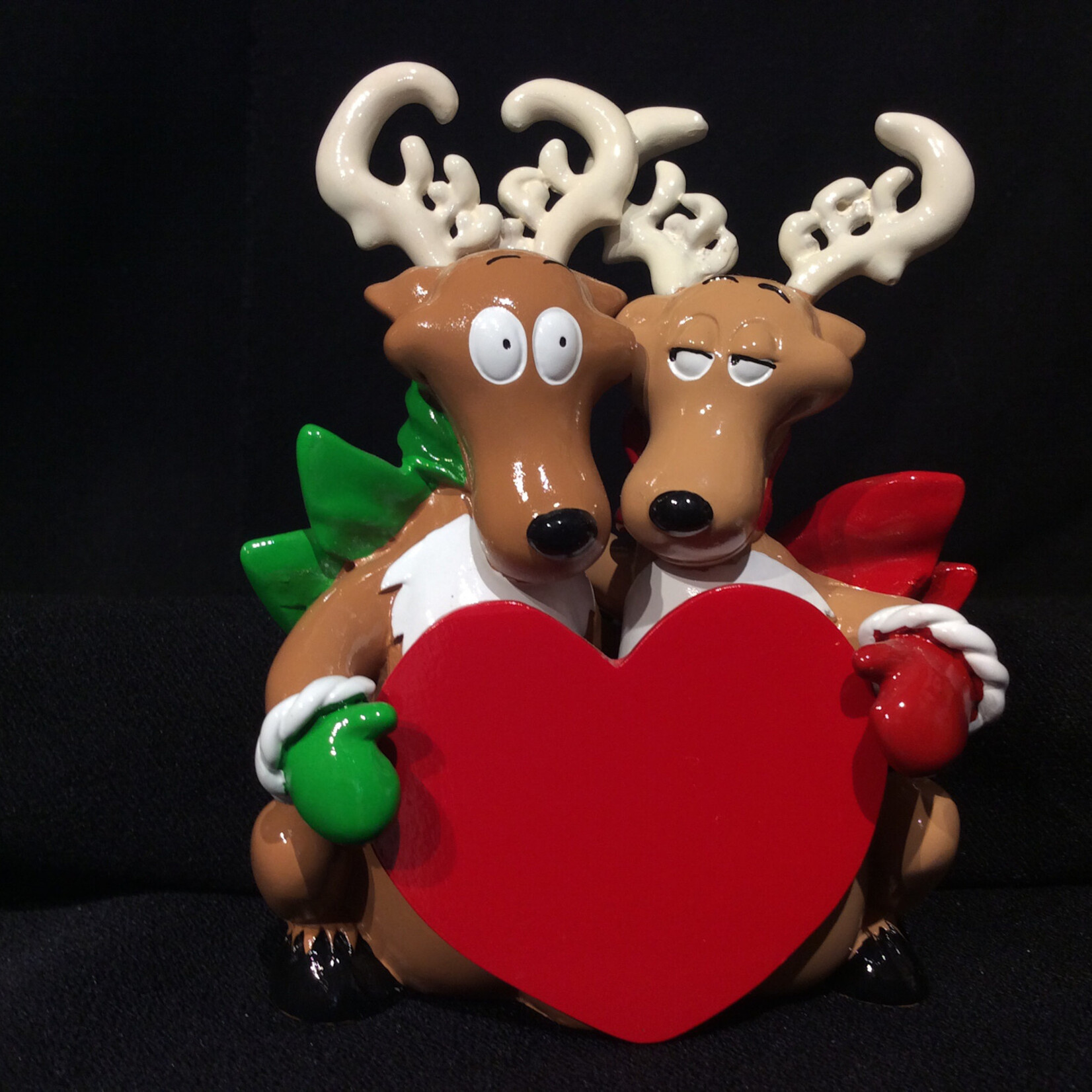 Reindeer Couple Table Topper