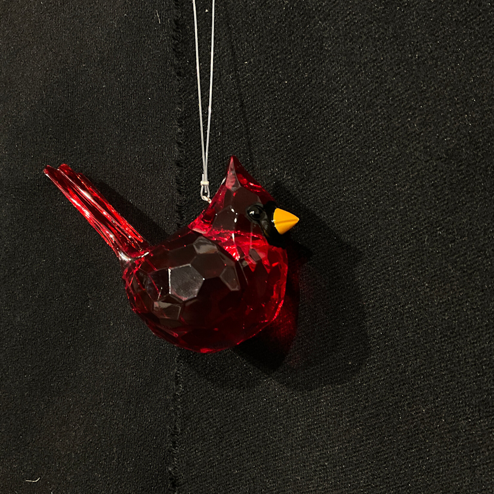 **Elegant Cardinal Orn