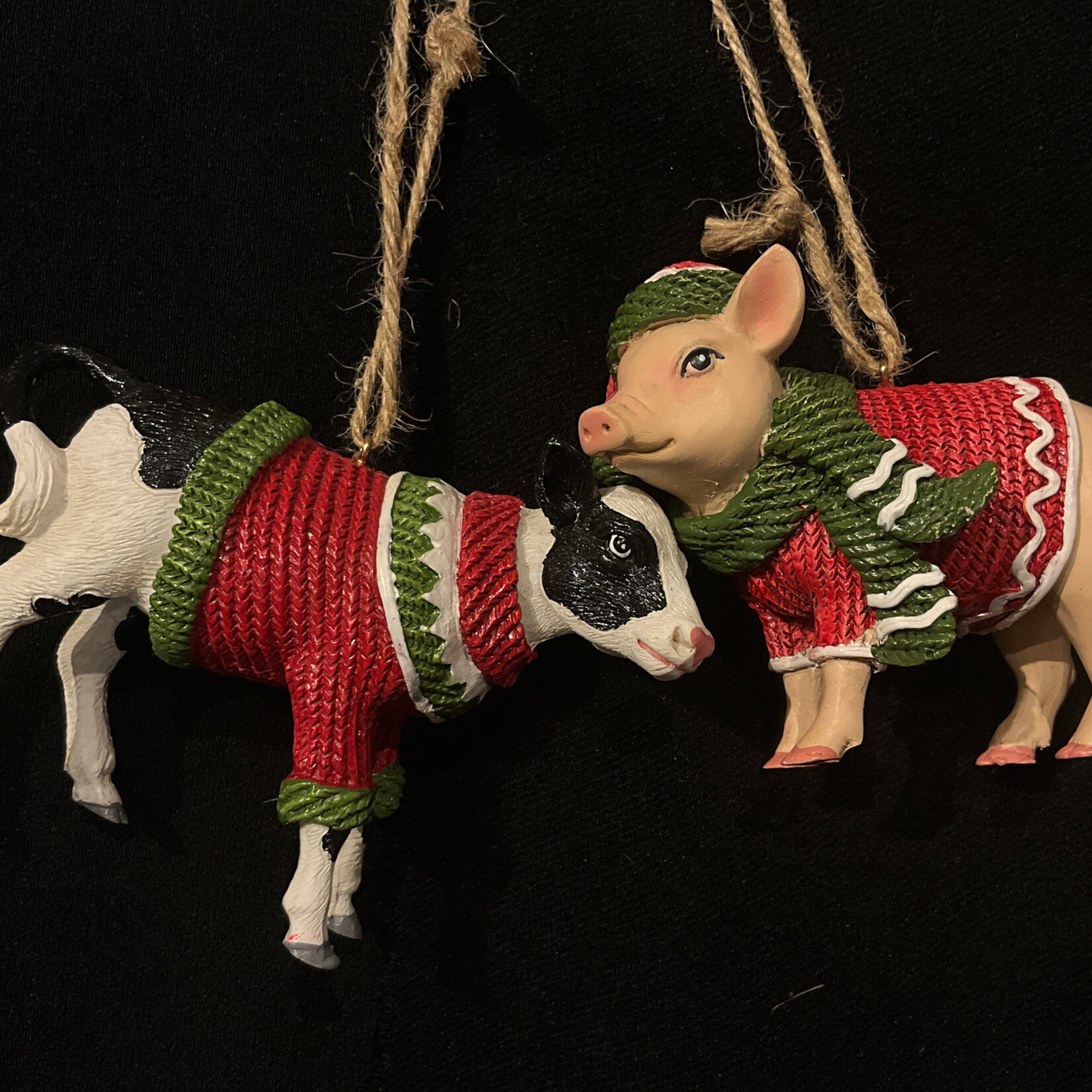 **Farm Animal w Sweater