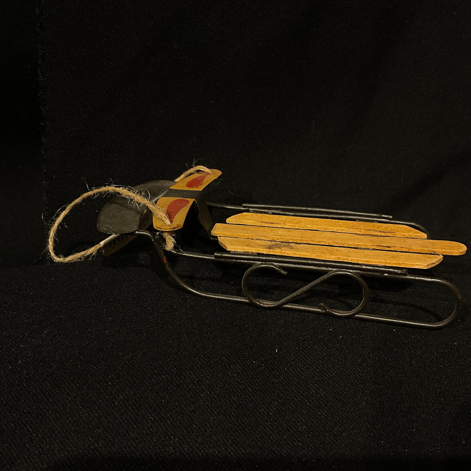 **Old Style Sled Ornament