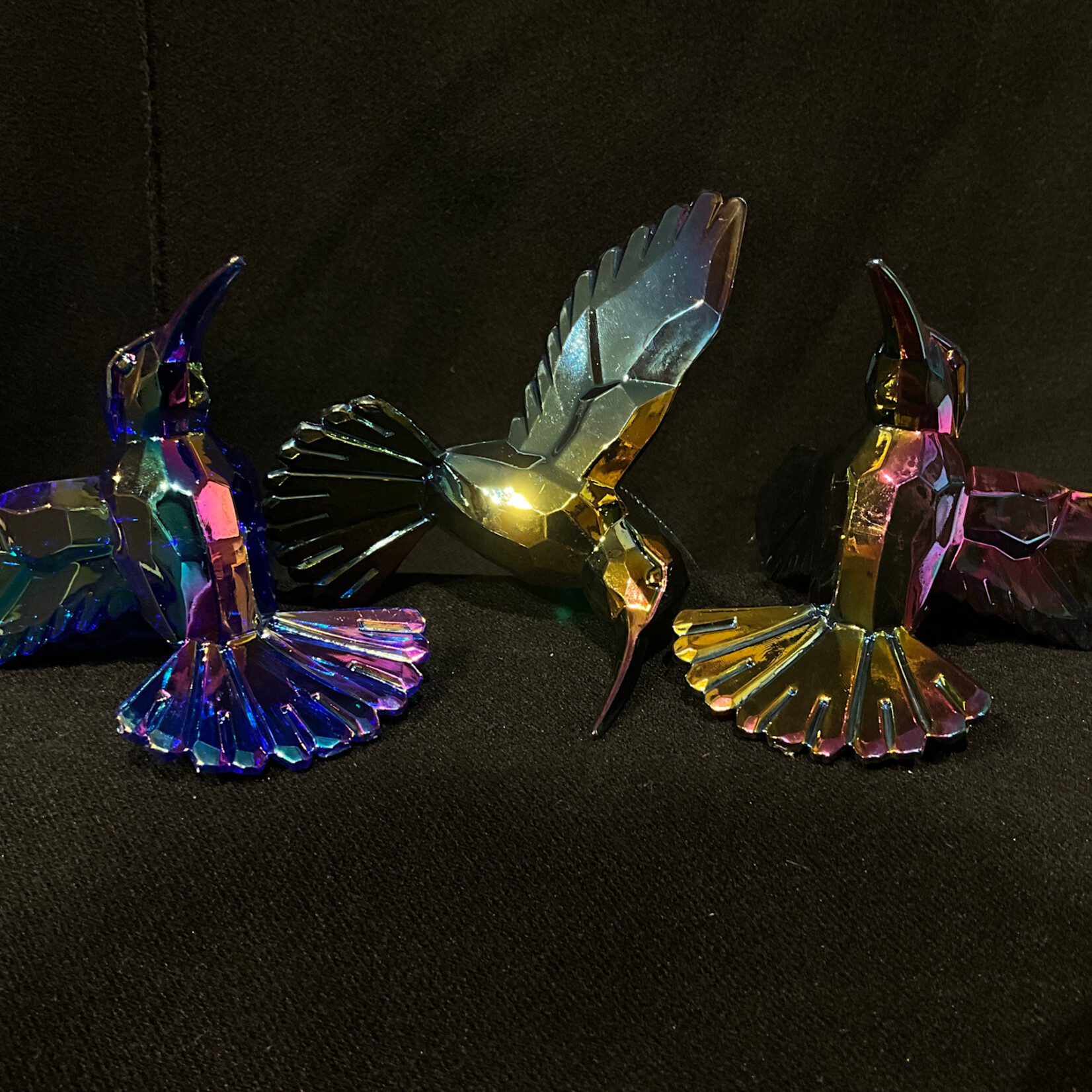 **Hummingbird Ornament Prismatic 3A